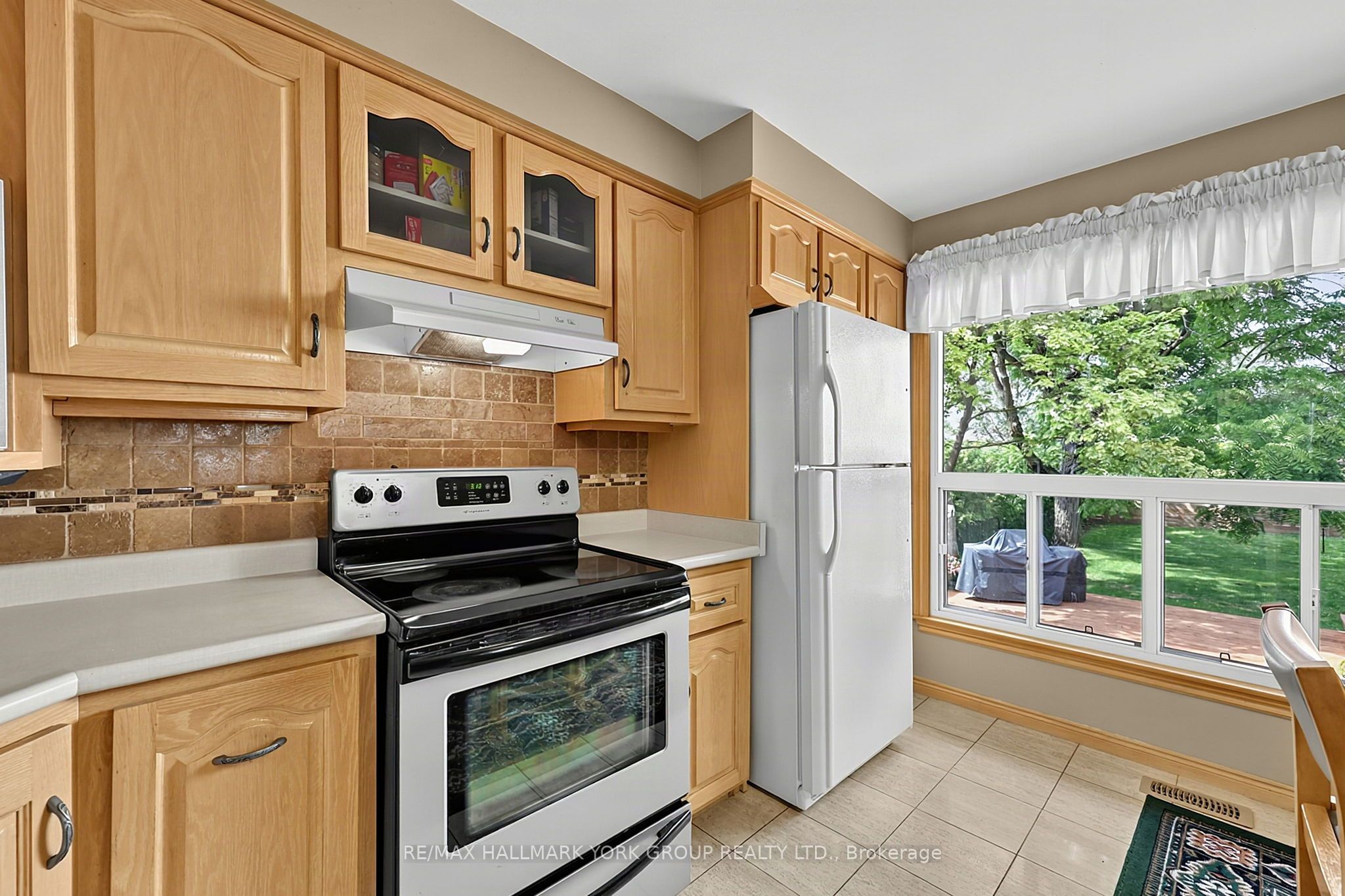 80 Fairway Drive Property Photo 21