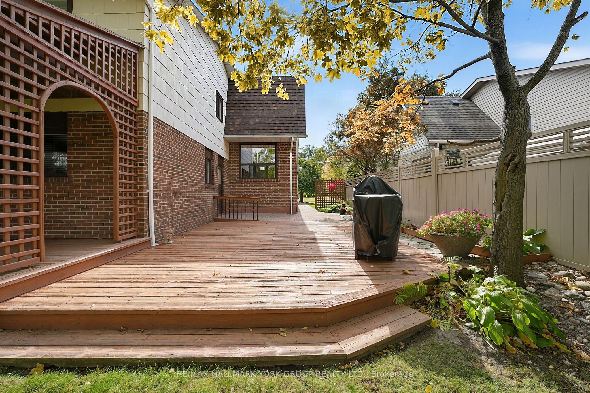 80 Fairway Drive Property Photo 43