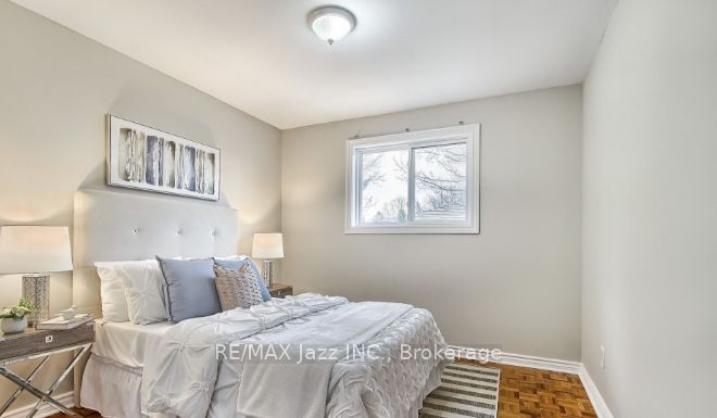 676 Mountview Place Property Photo 10