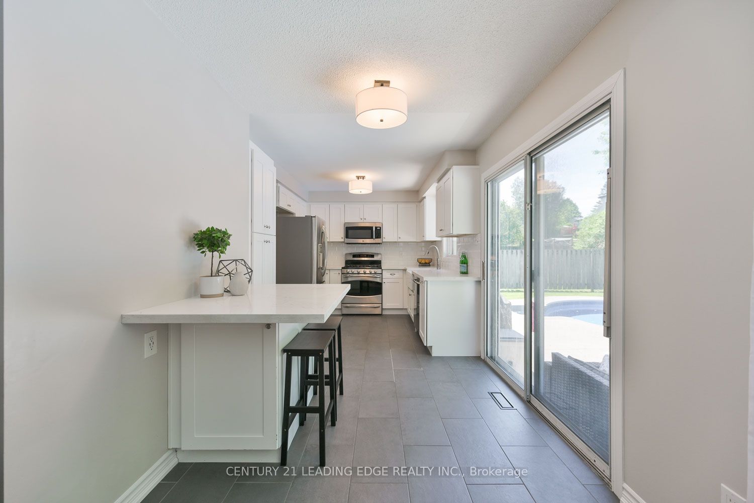 30 Mcguire Crescent Property Photo 16
