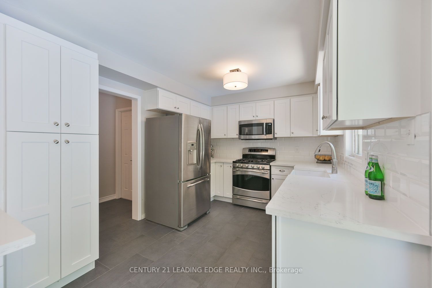 30 Mcguire Crescent Property Photo 18