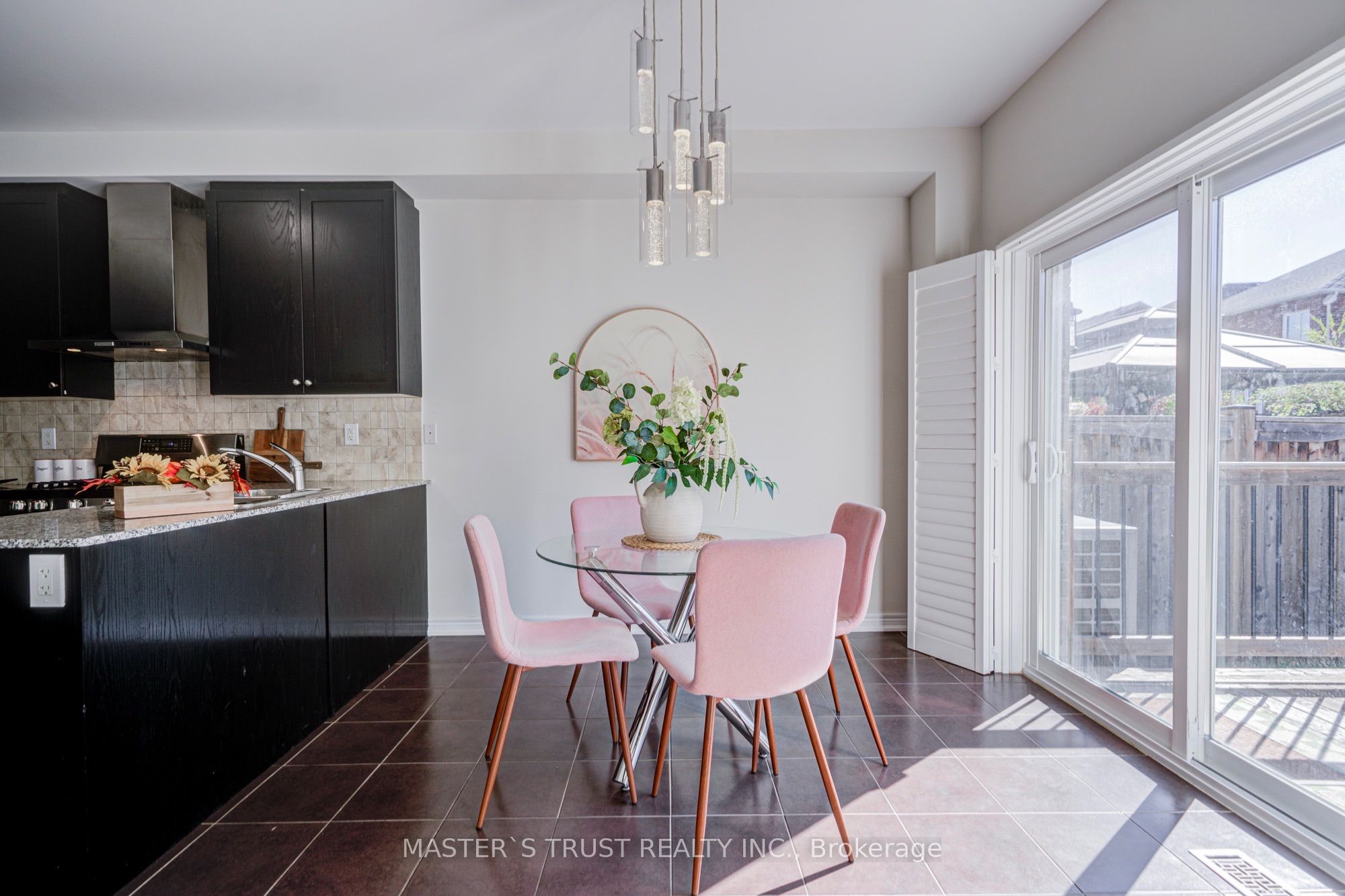 47 Pelister Drive Property Photo 8