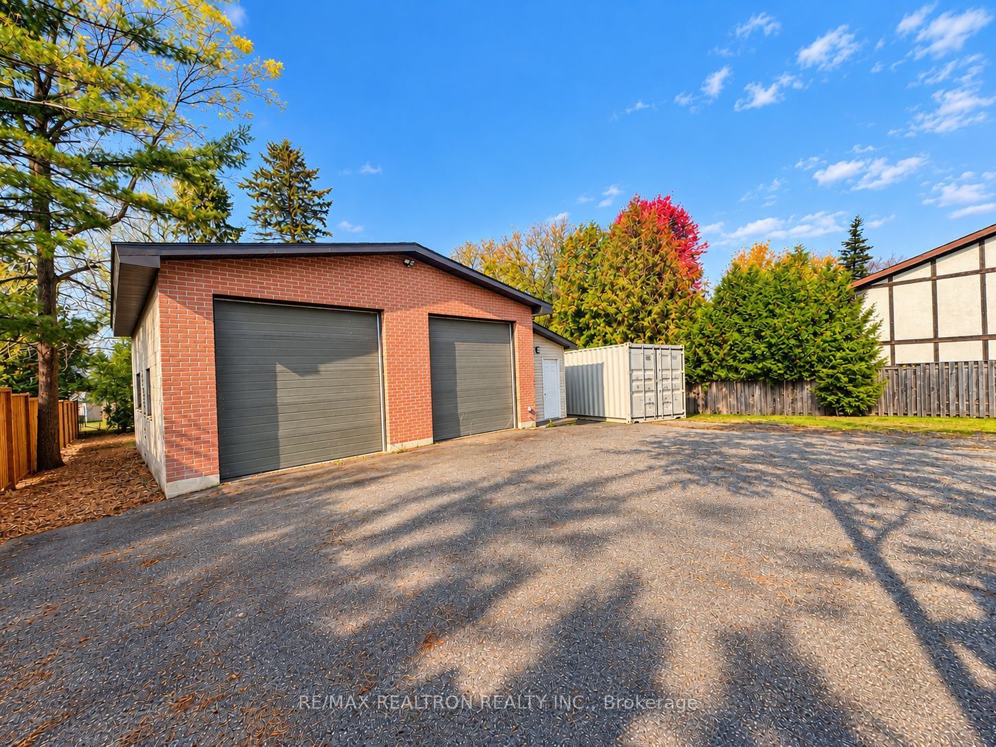 14620 Woodbine Avenue Property Photo 2