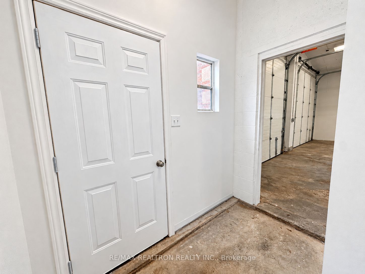 14620 Woodbine Avenue Property Photo 14
