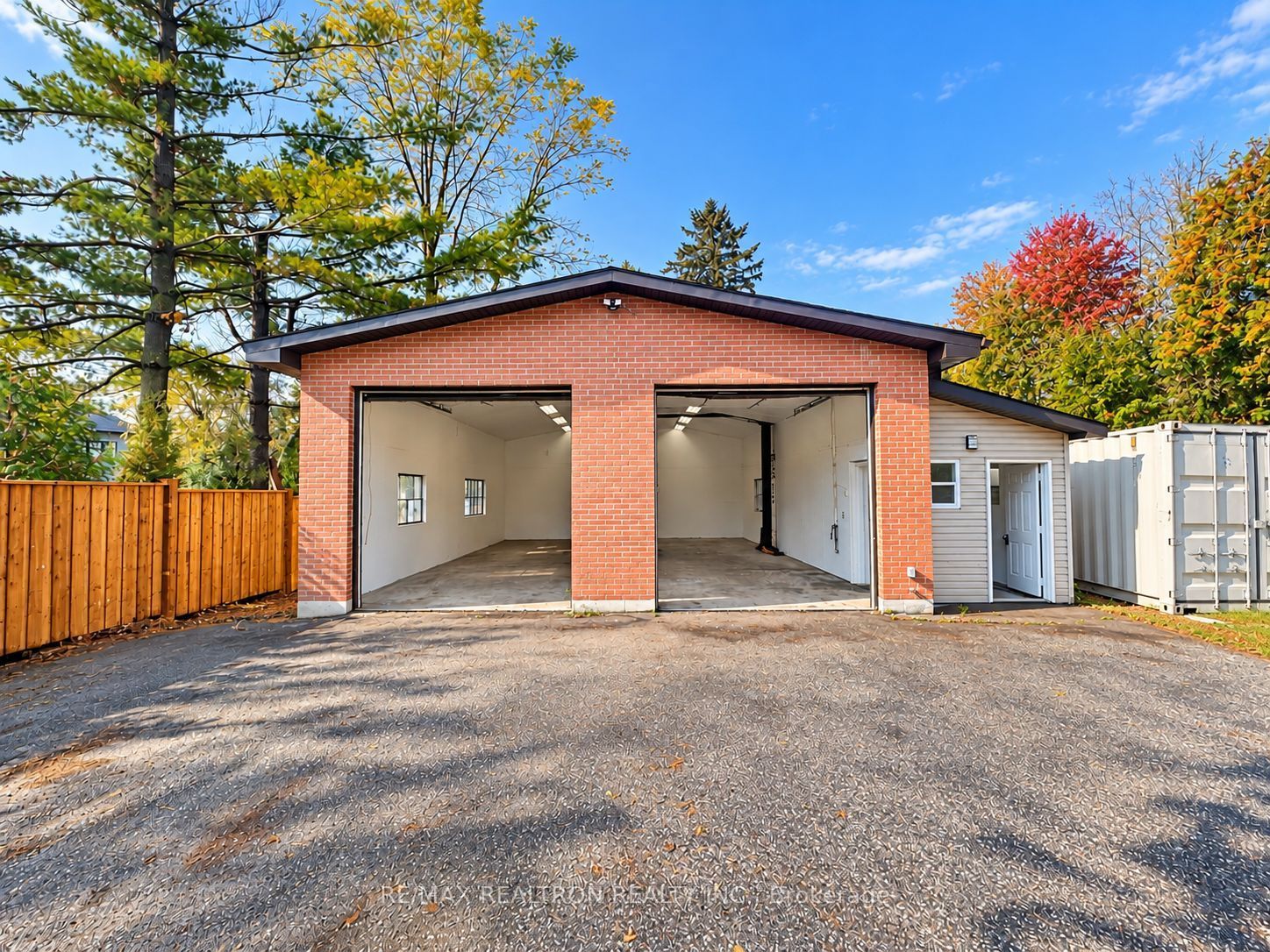 14620 Woodbine Avenue Property Photo 21
