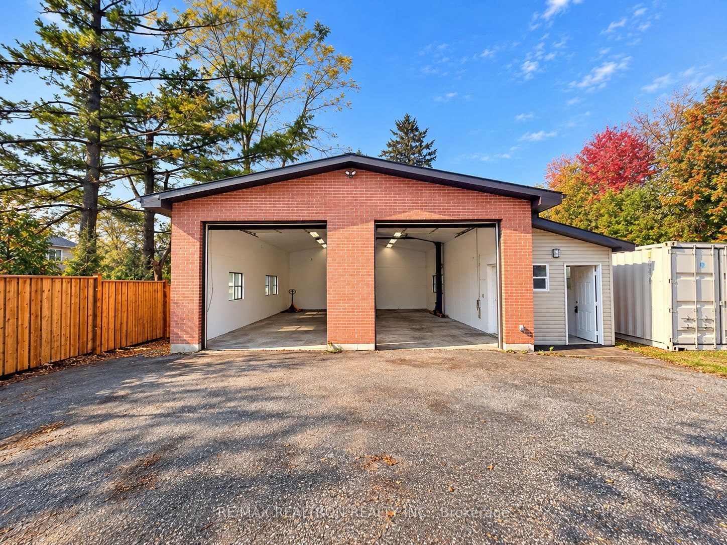 14620 Woodbine Avenue Property Photo 27