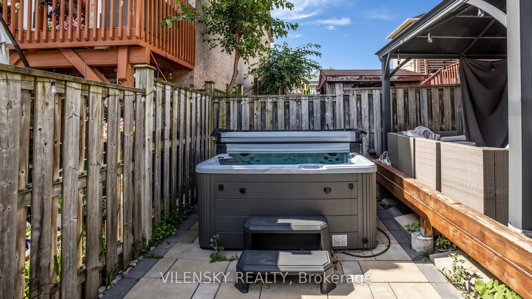 66 Catalpa Crescent Property Photo 41