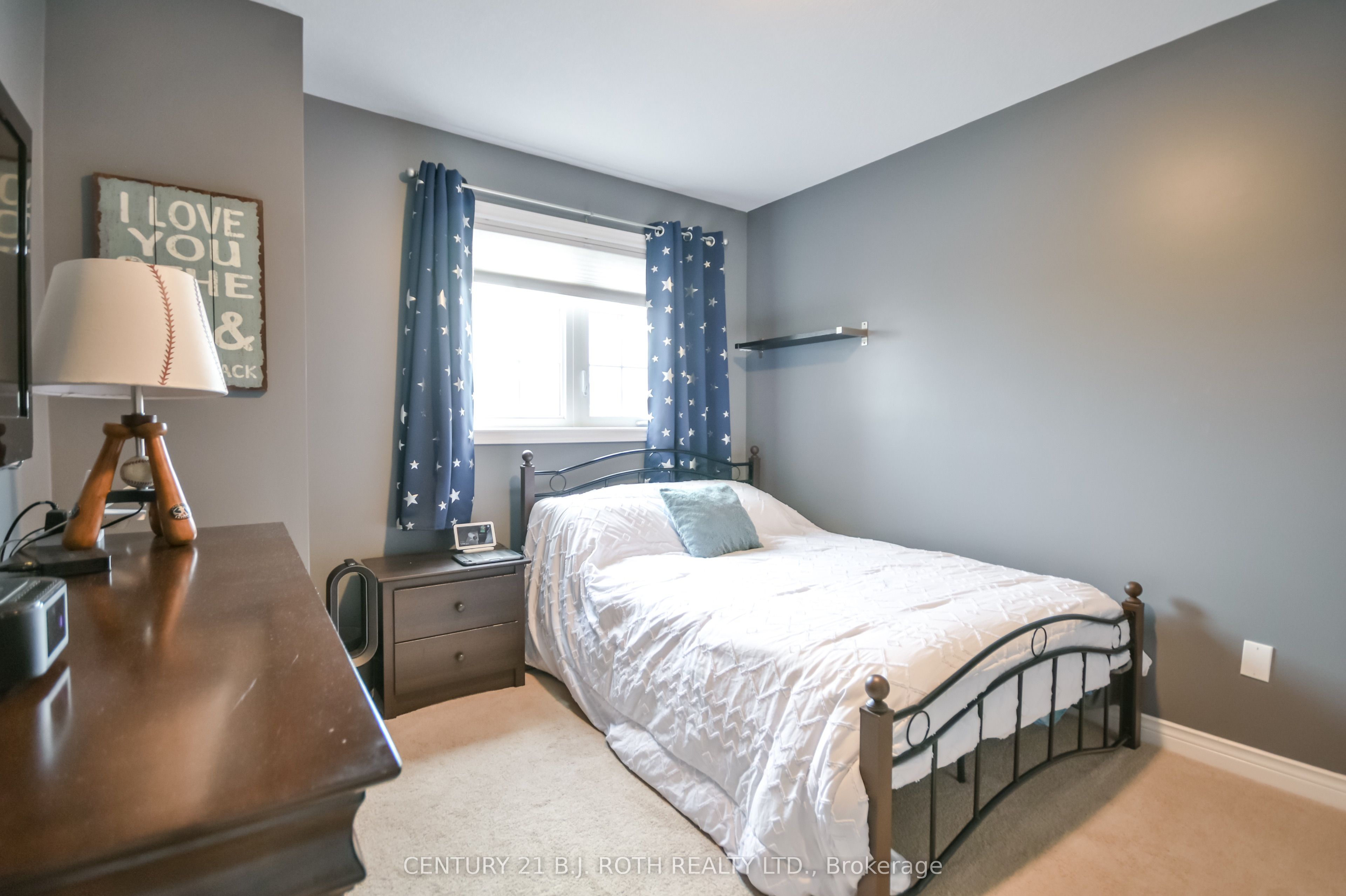 114 Stonemount Crescent Property Photo 16