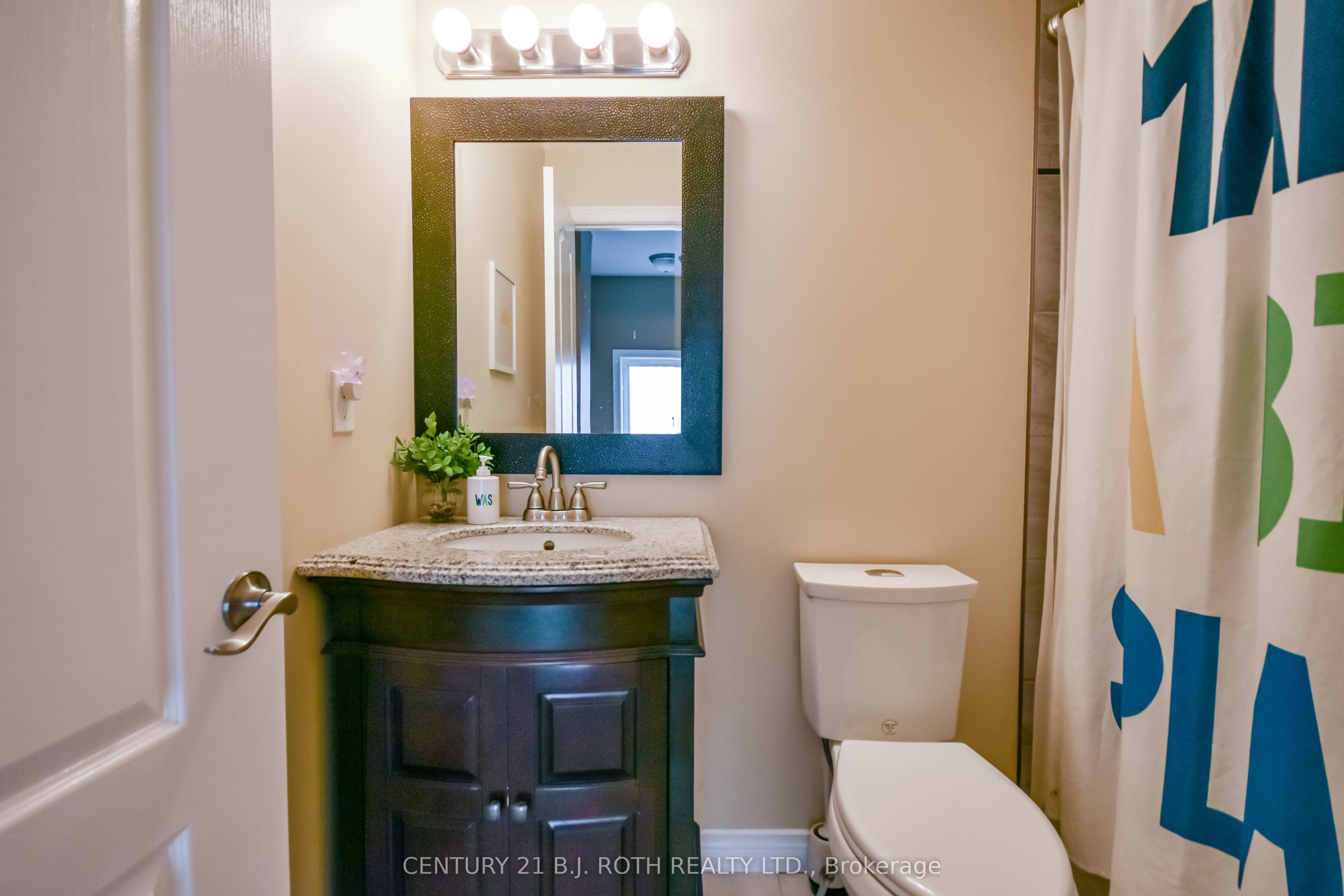 114 Stonemount Crescent Property Photo 18