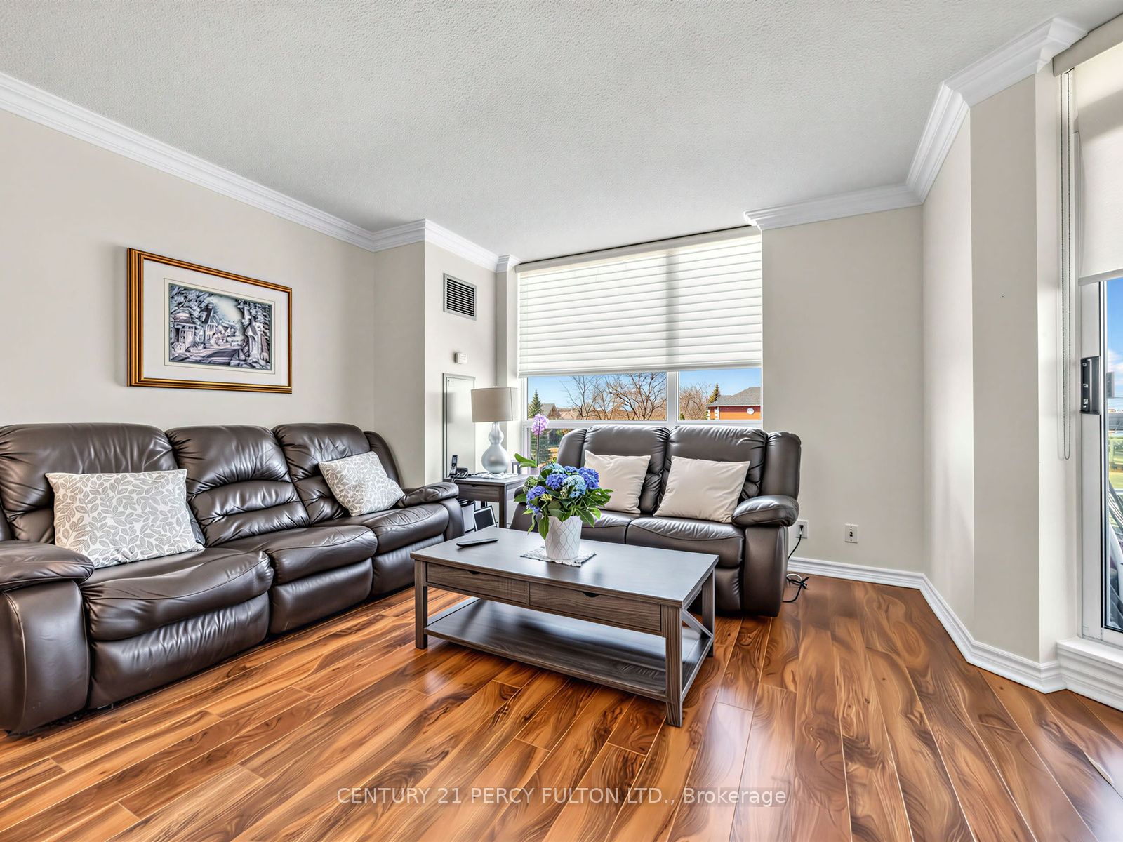 745 New Westminster Drive 201 Property Photo 3