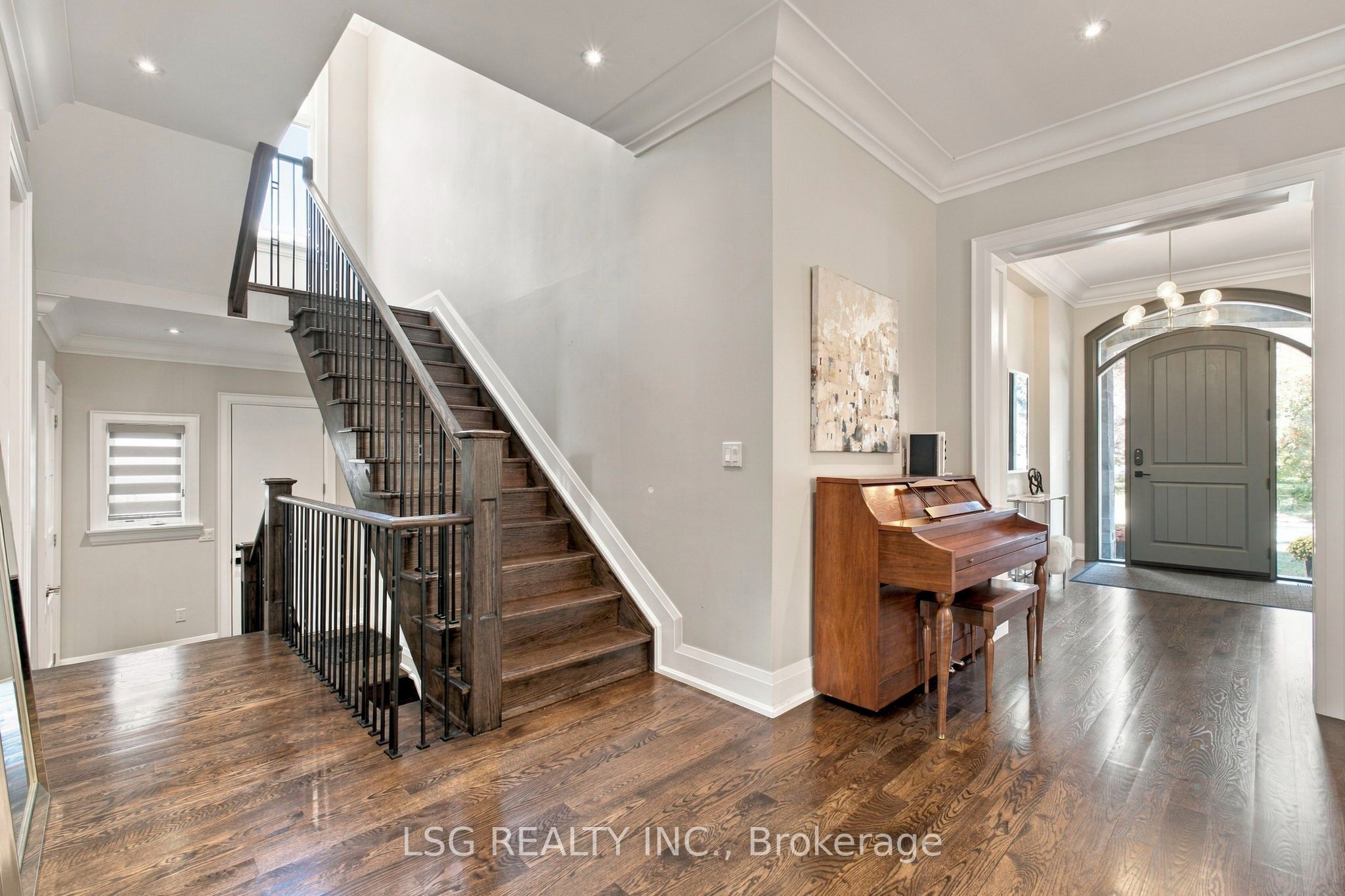 93 Kennedy Street E Property Photo 12