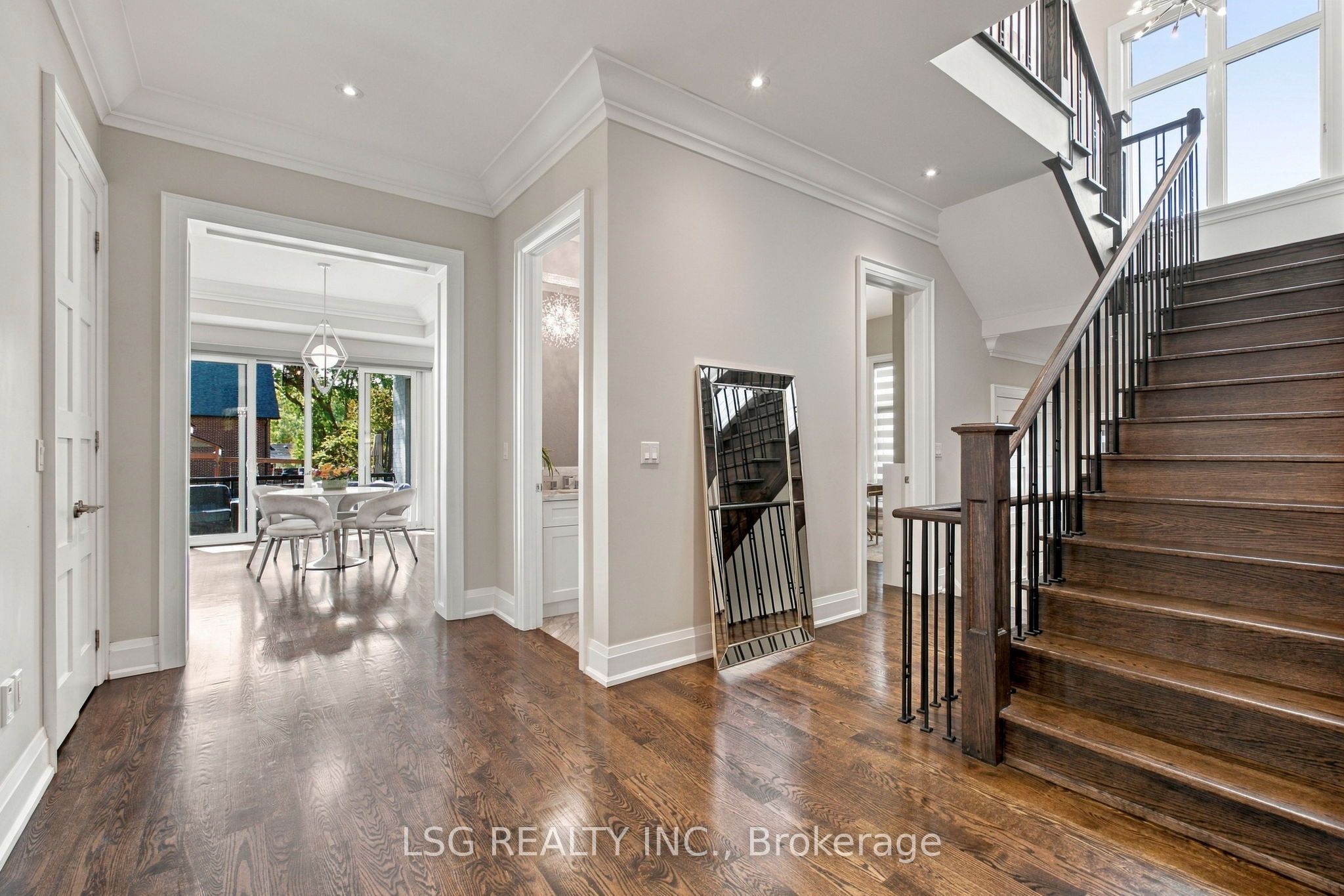 93 Kennedy Street E Property Photo 15