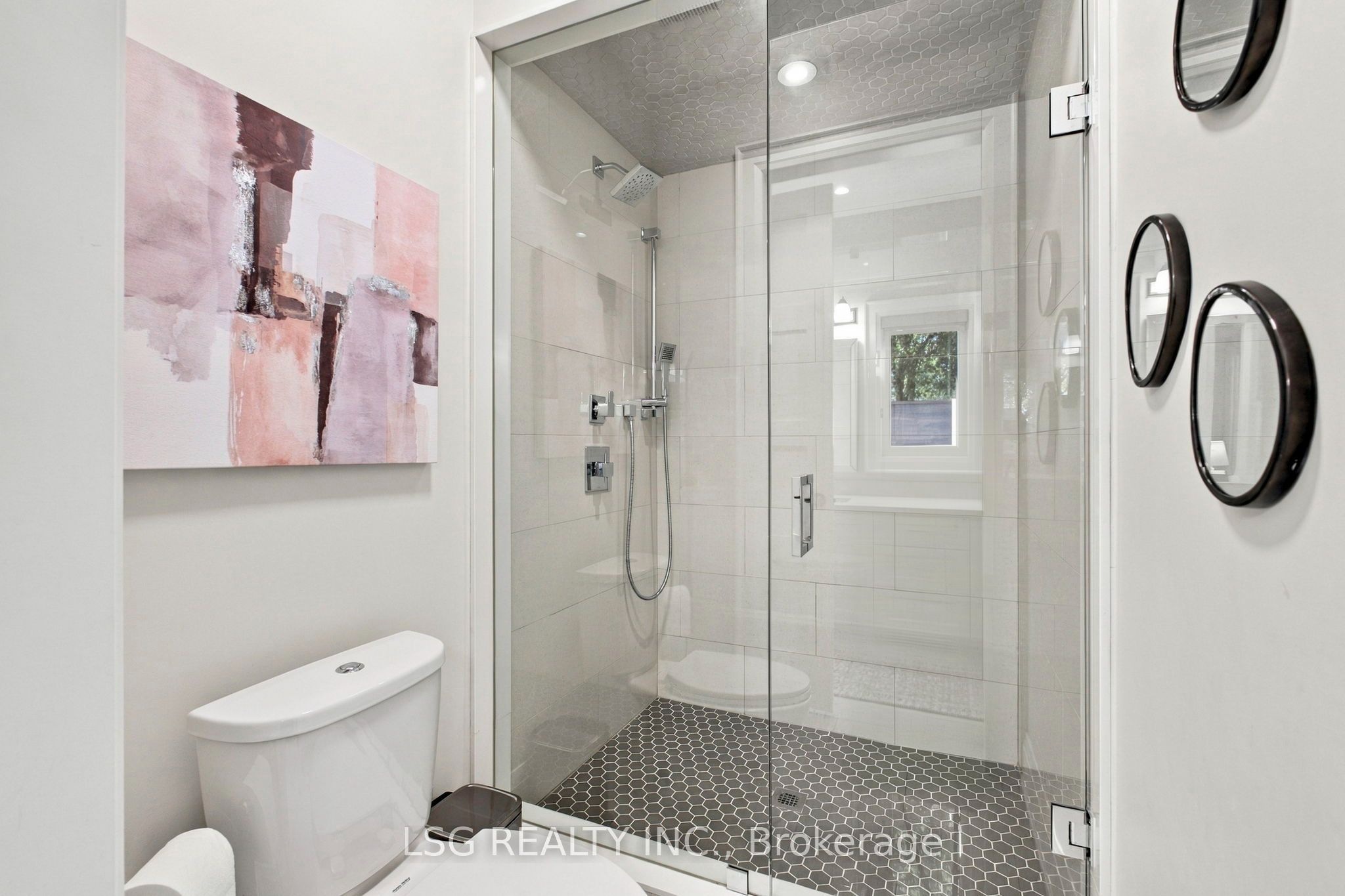 93 Kennedy Street E Property Photo 34