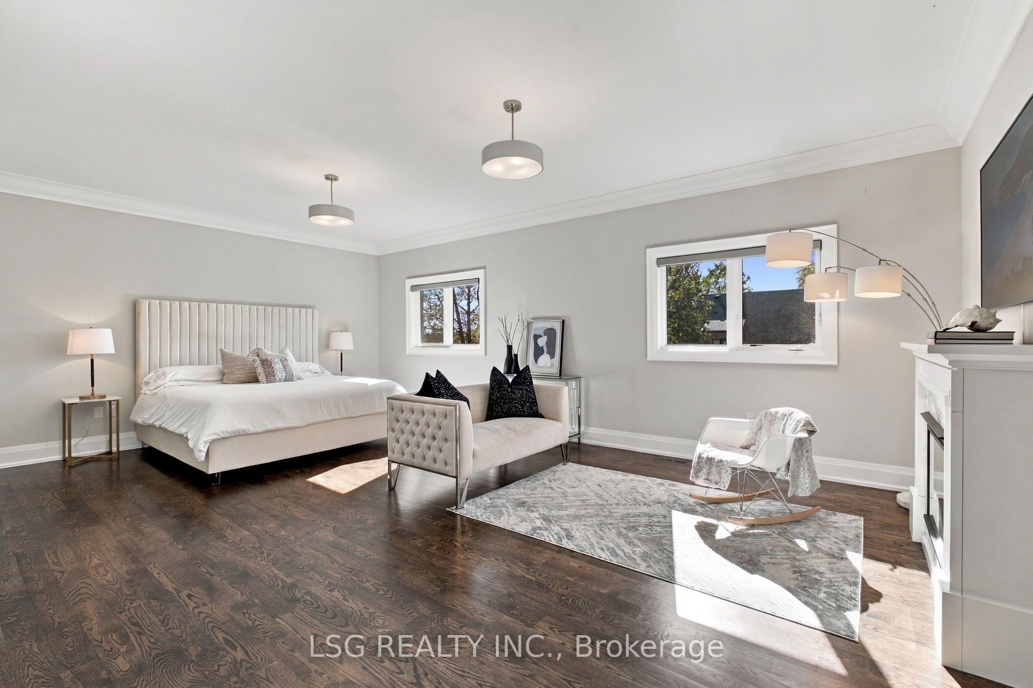 93 Kennedy Street E Property Photo 39