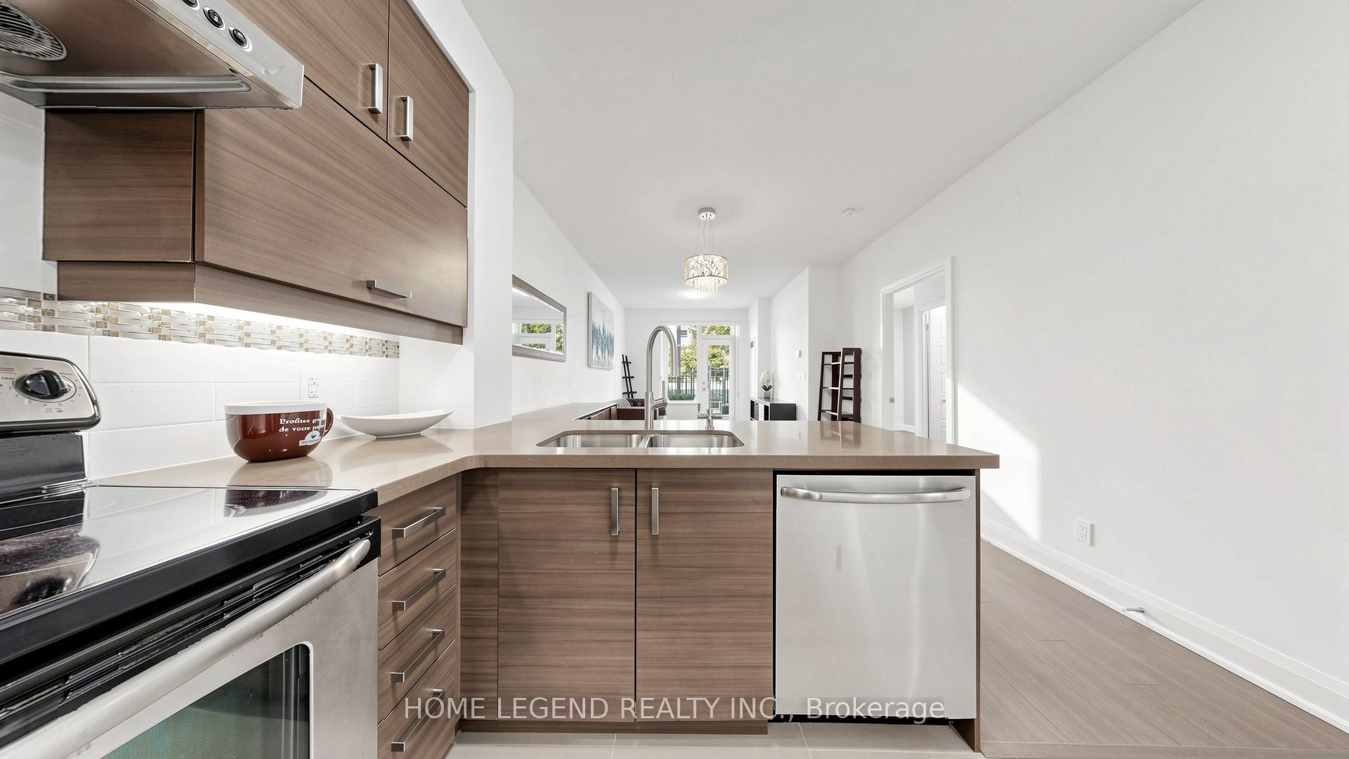 8228 Birchmount Road 119 Property Photo 12