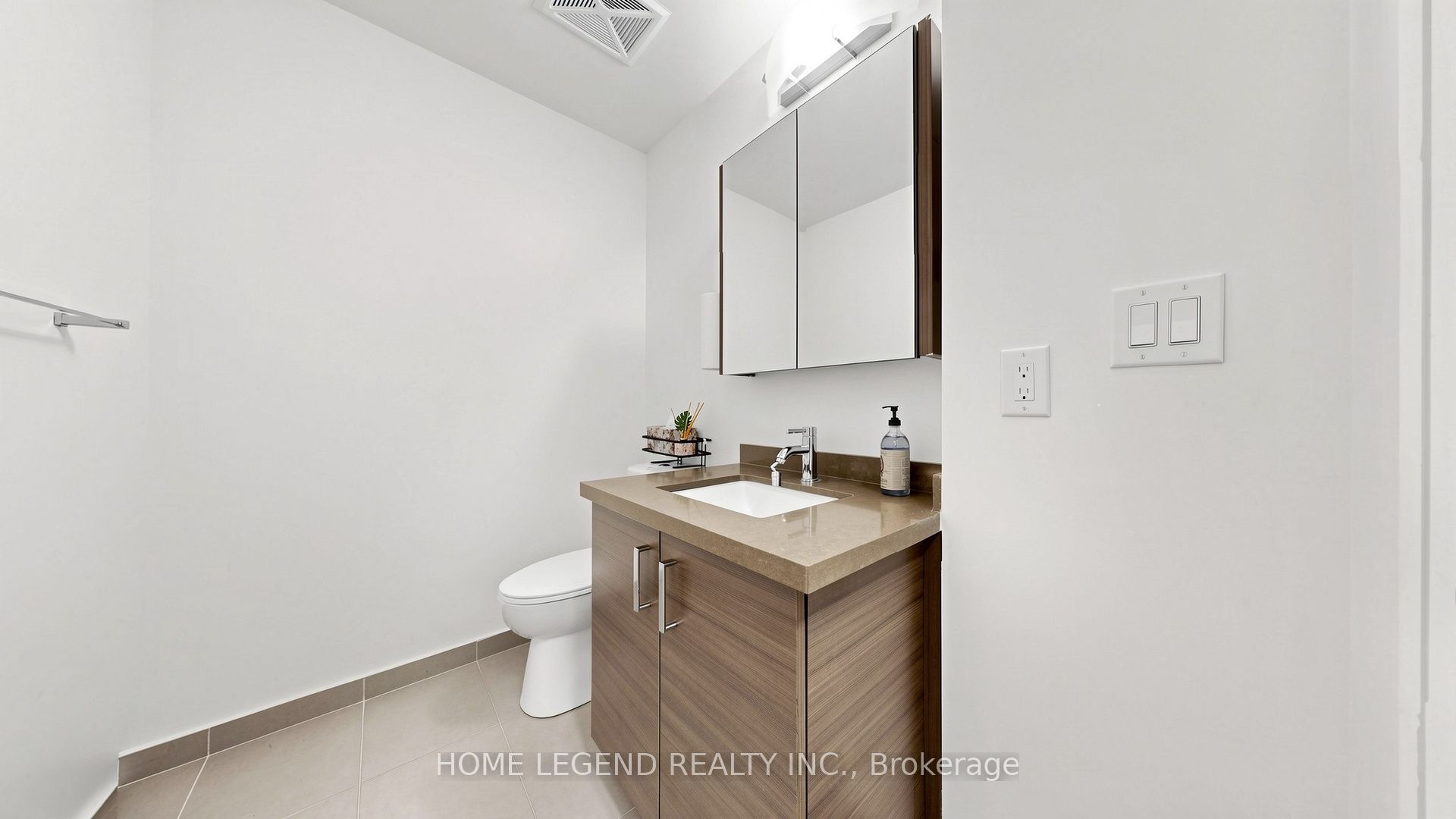 8228 Birchmount Road 119 Property Photo 23