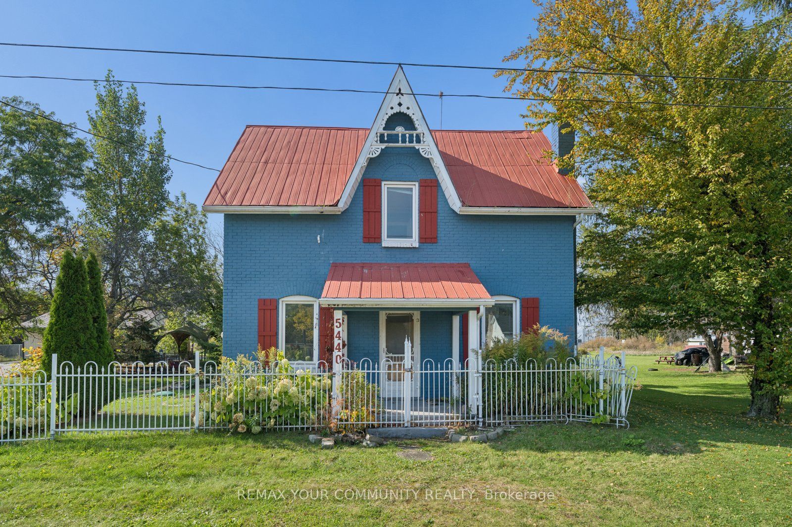 5440 Yonge Street Property Photo 2