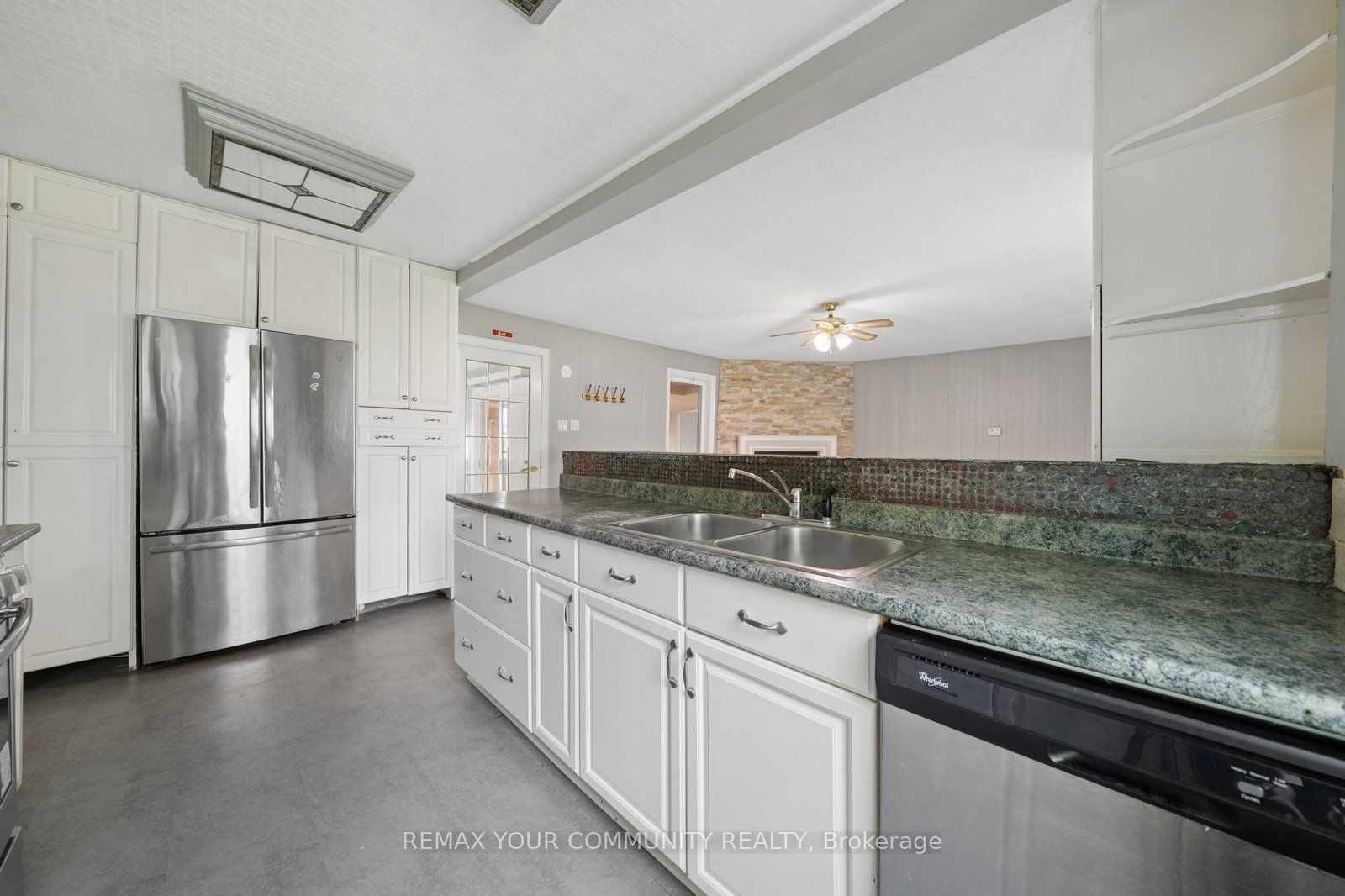 5440 Yonge Street Property Photo 11