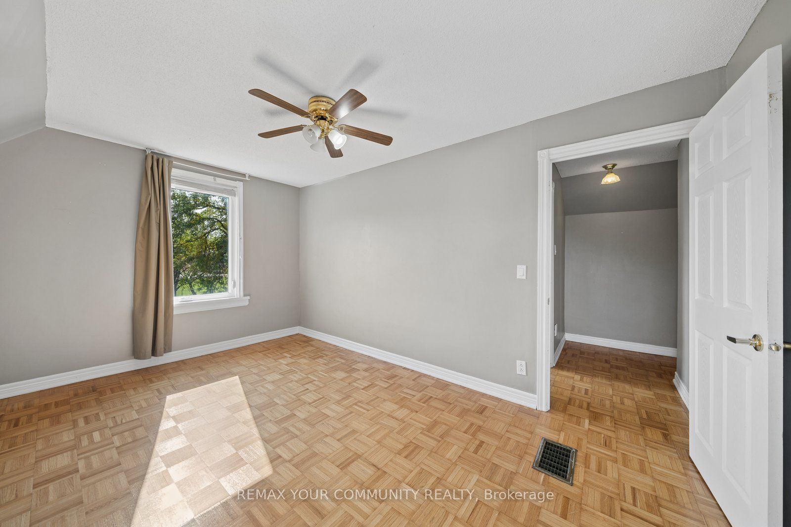 5440 Yonge Street Property Photo 29