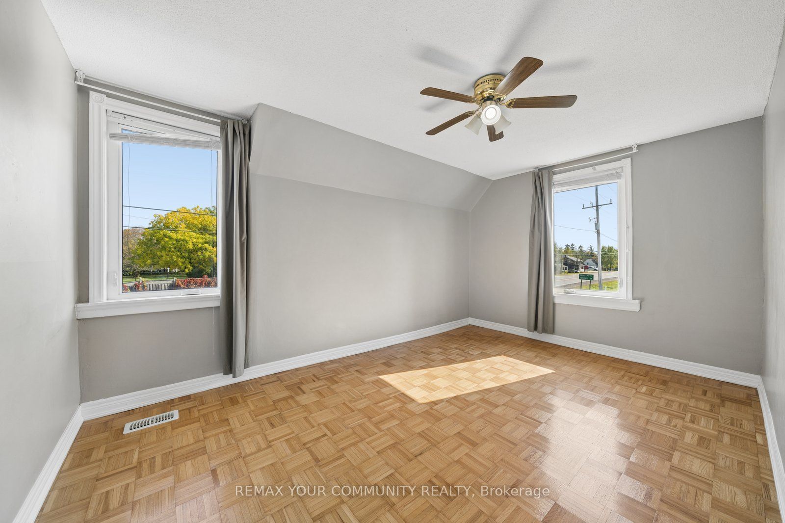 5440 Yonge Street Property Photo 30