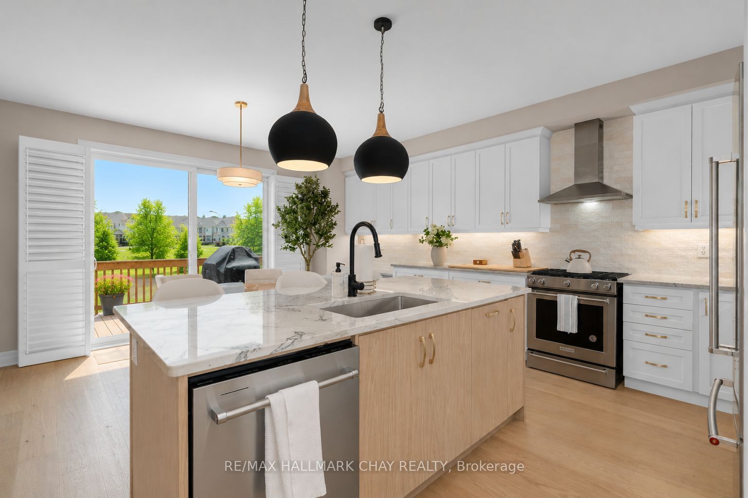 721 Mika Street Property Photo 2