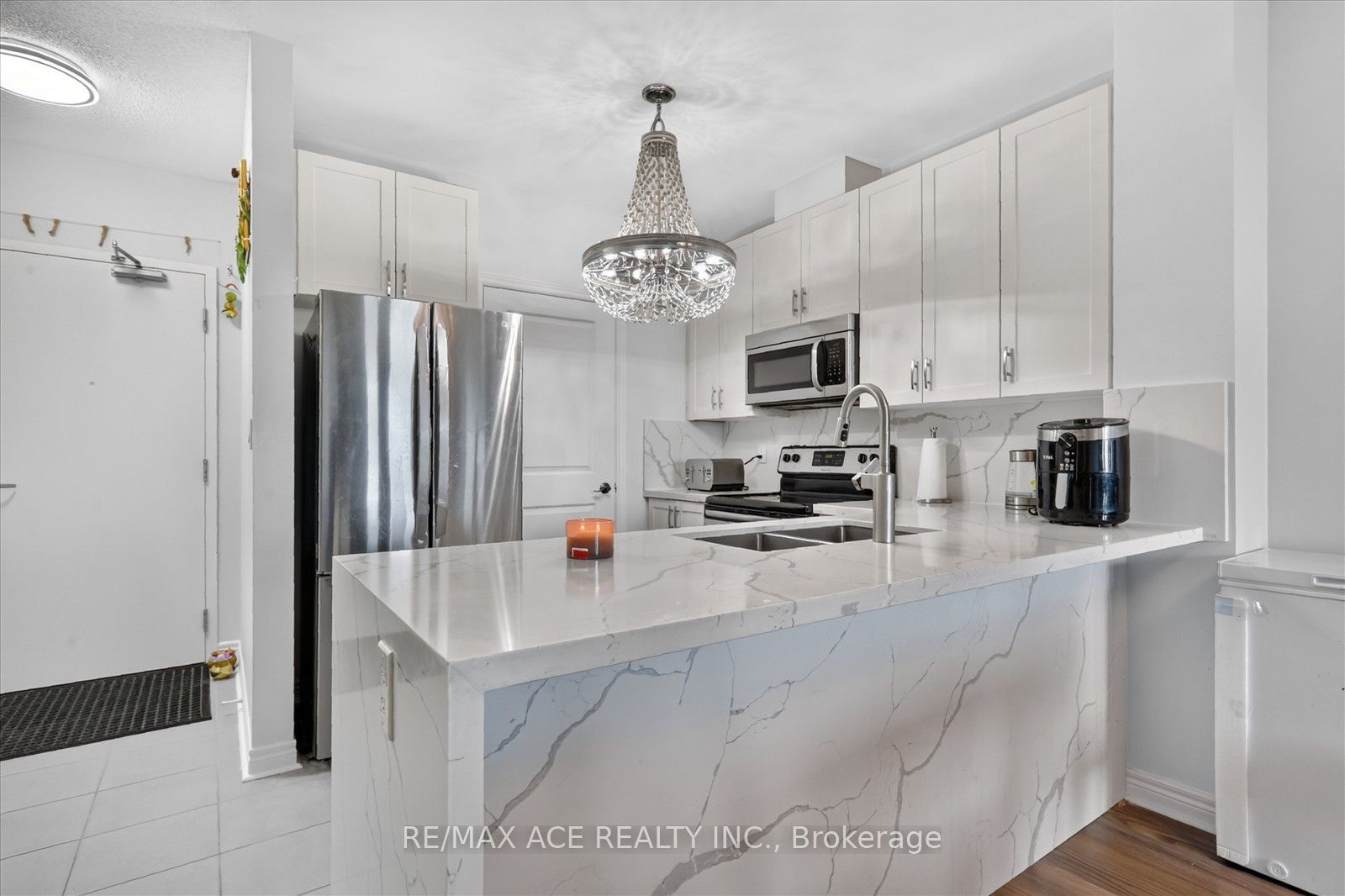 7400 Markham Road 615 Property Photo 15