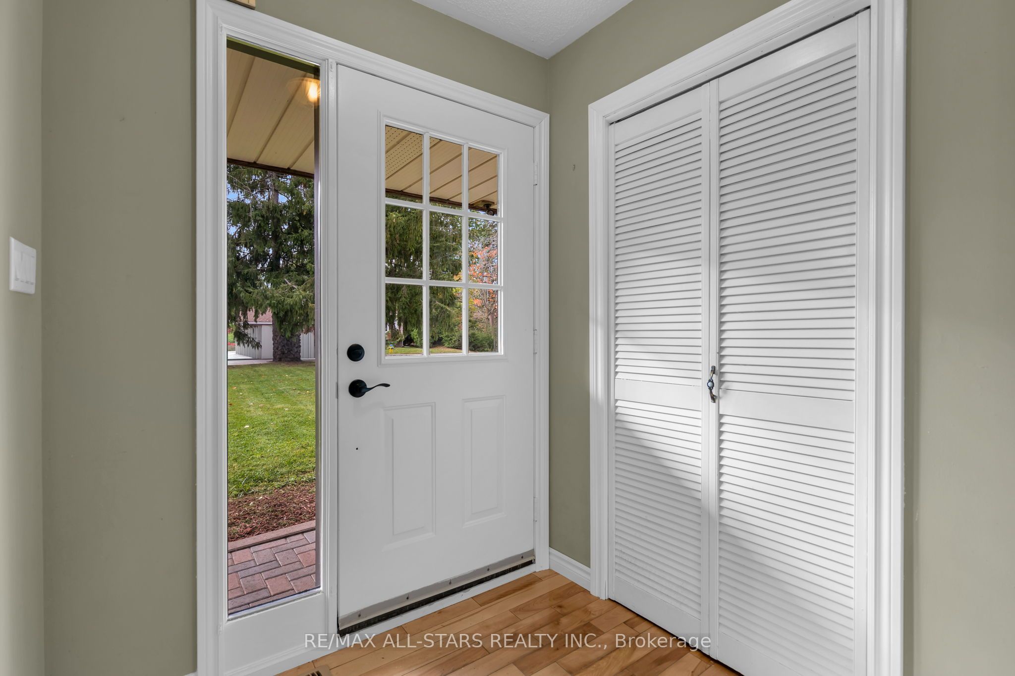 51 Queen Street Property Photo 6