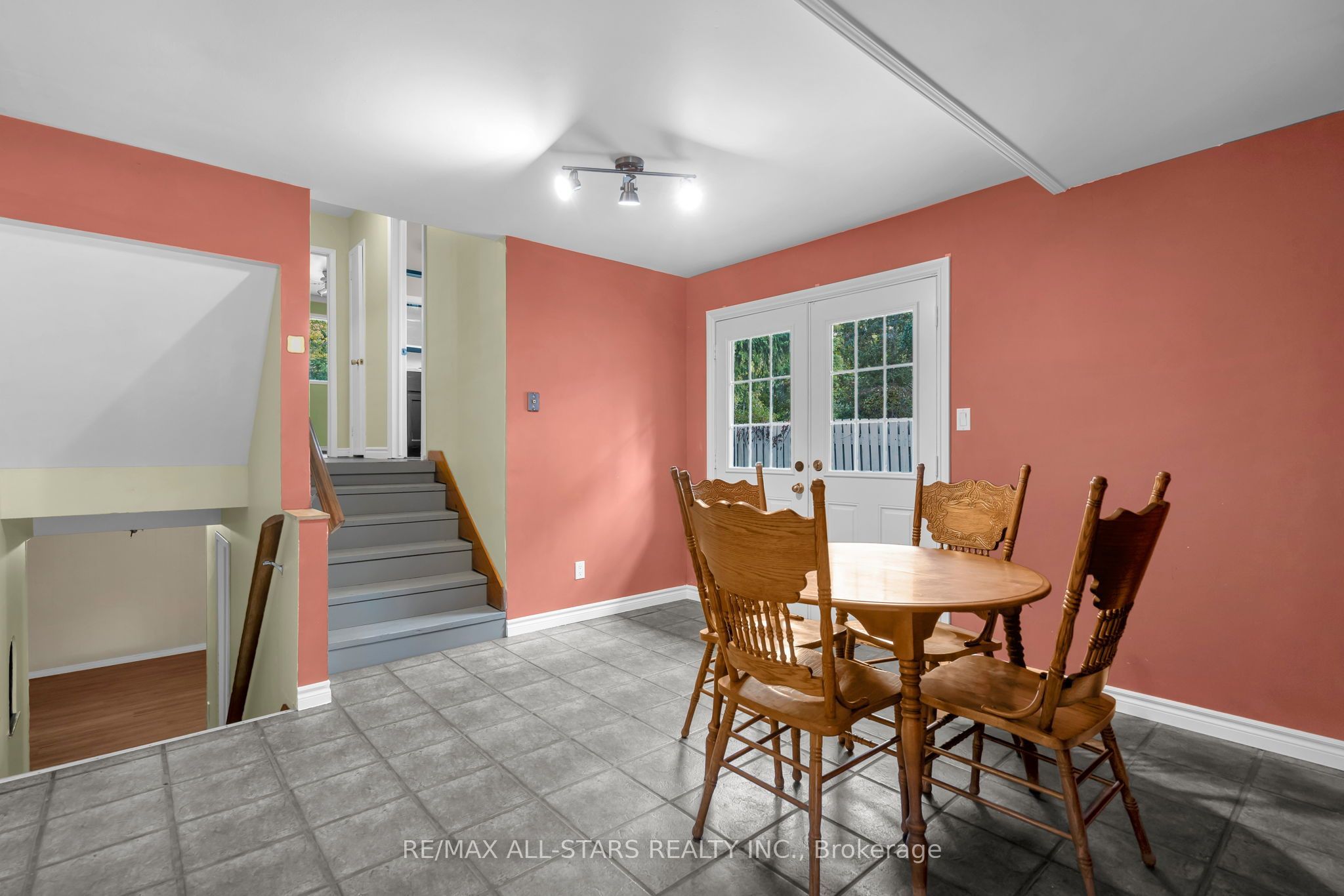 51 Queen Street Property Photo 18