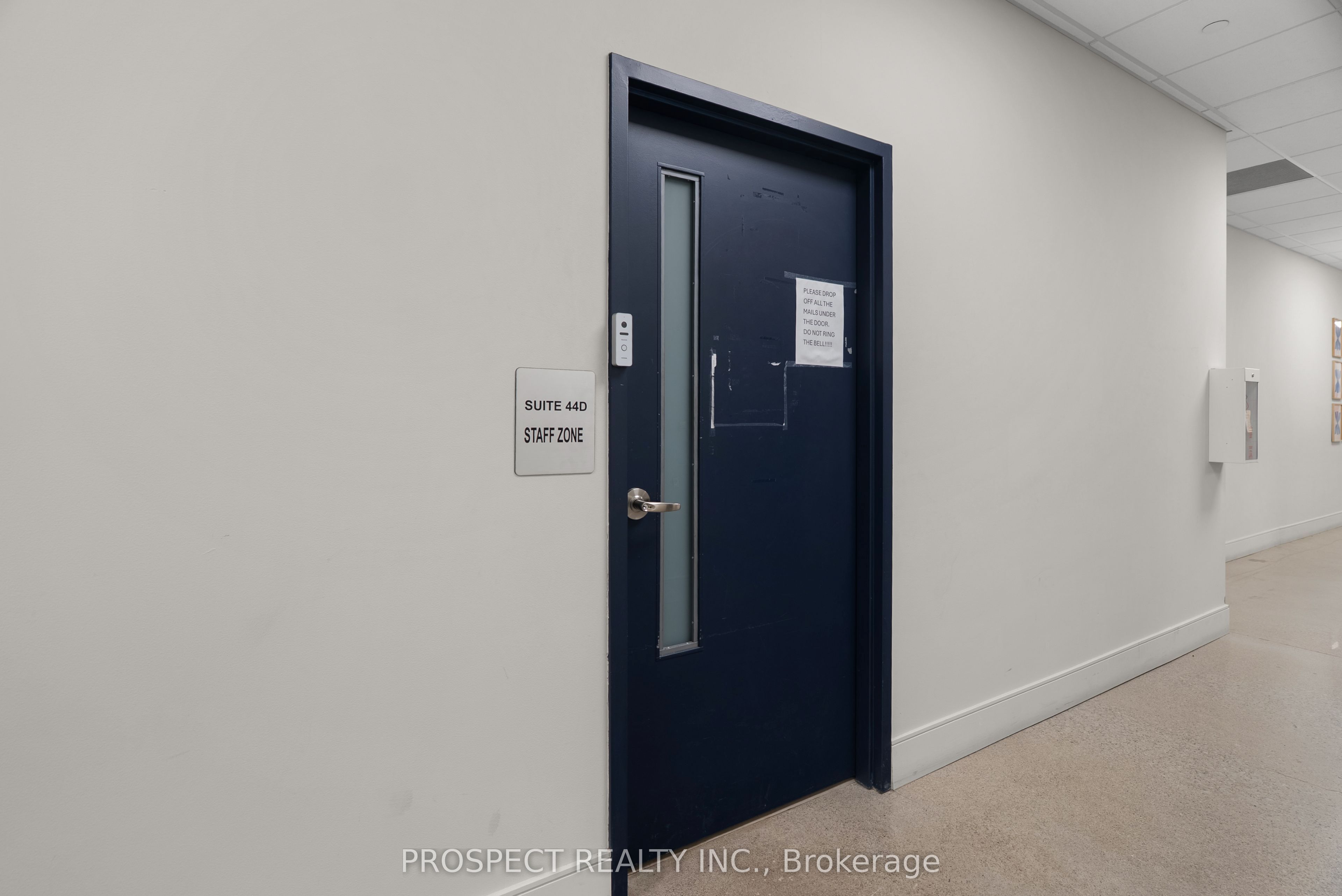 4000 Steeles Avenue W 44 D & F Property Photo 11