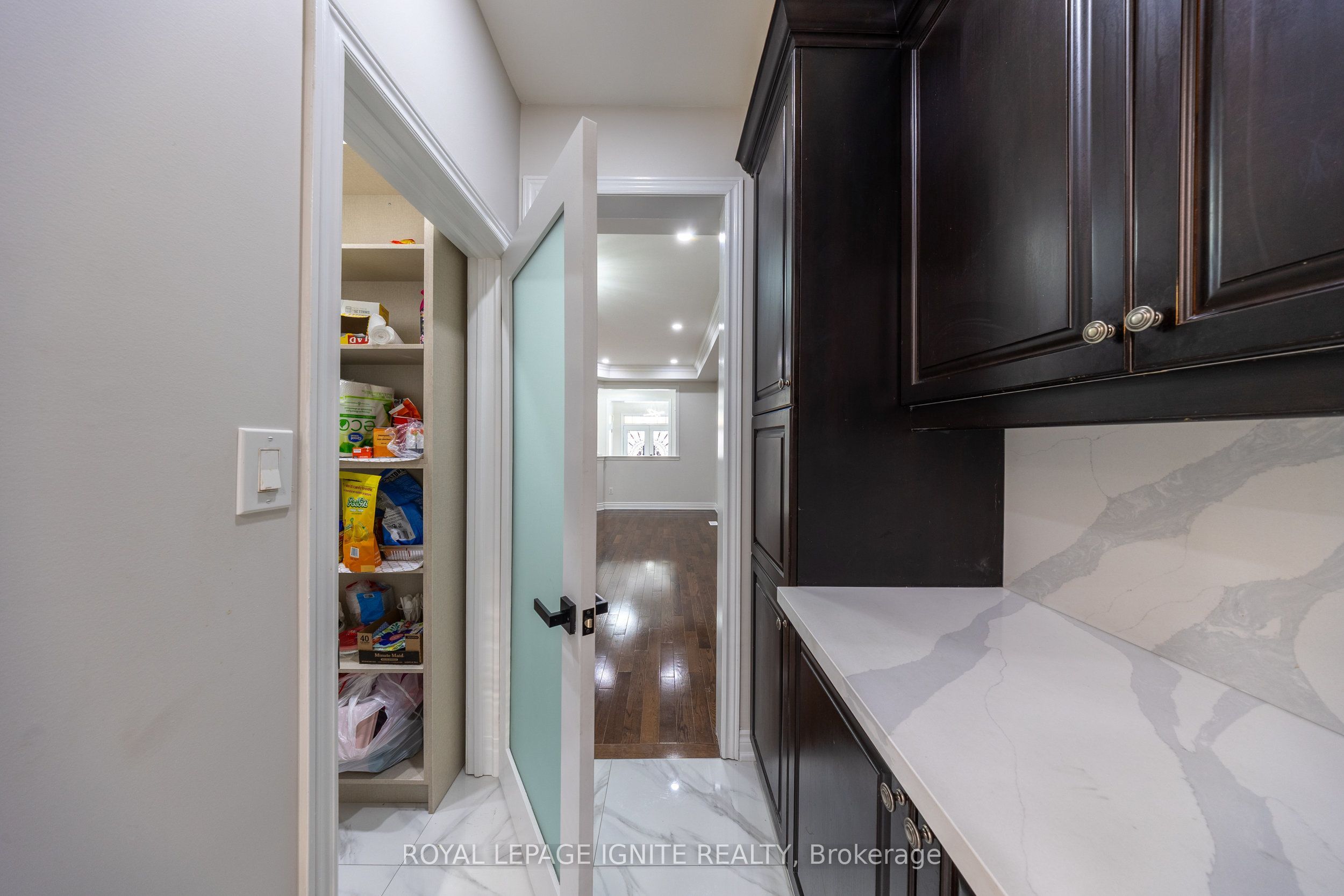 96 Maverick Crescent Property Photo 8
