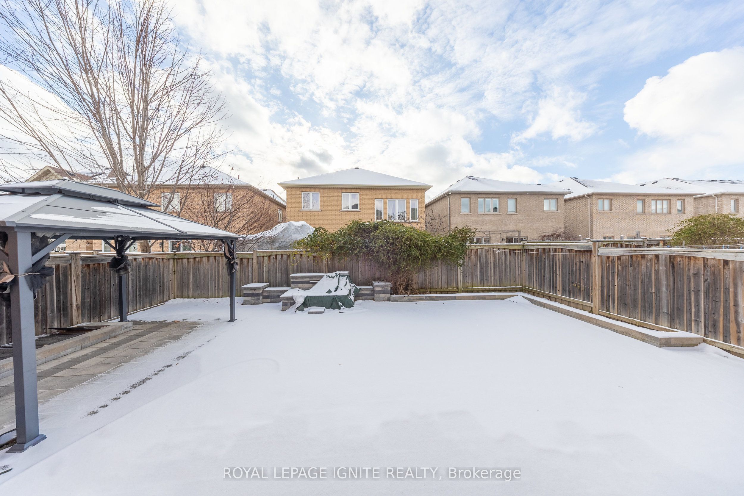 96 Maverick Crescent Property Photo 15