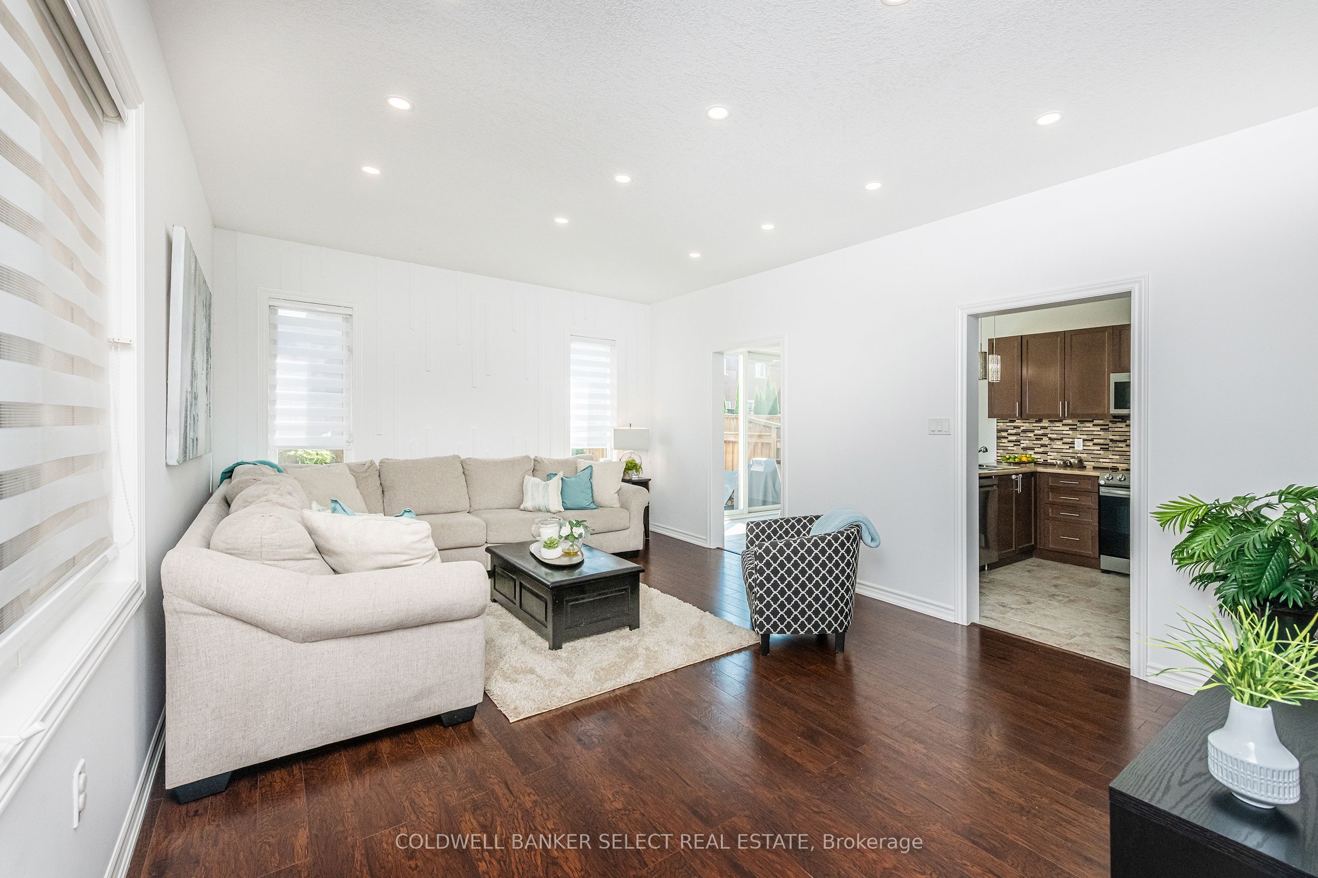 45 Holt Drive Property Photo 7