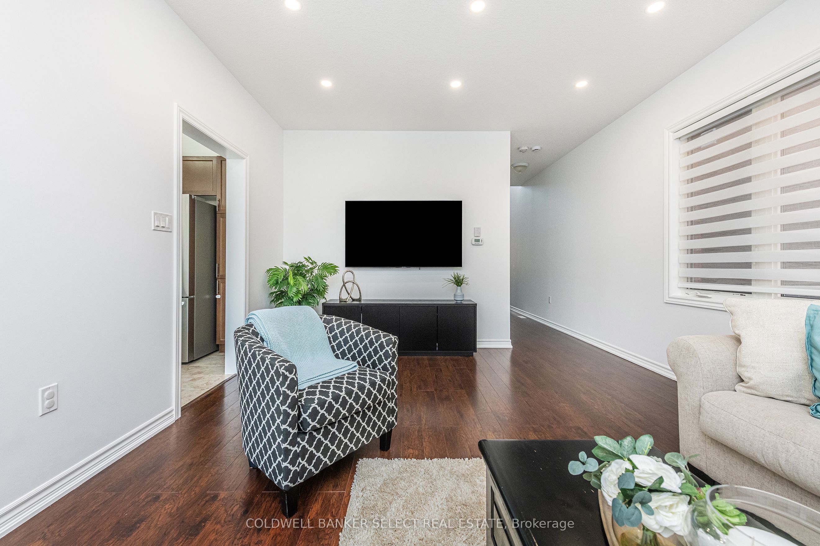 45 Holt Drive Property Photo 10
