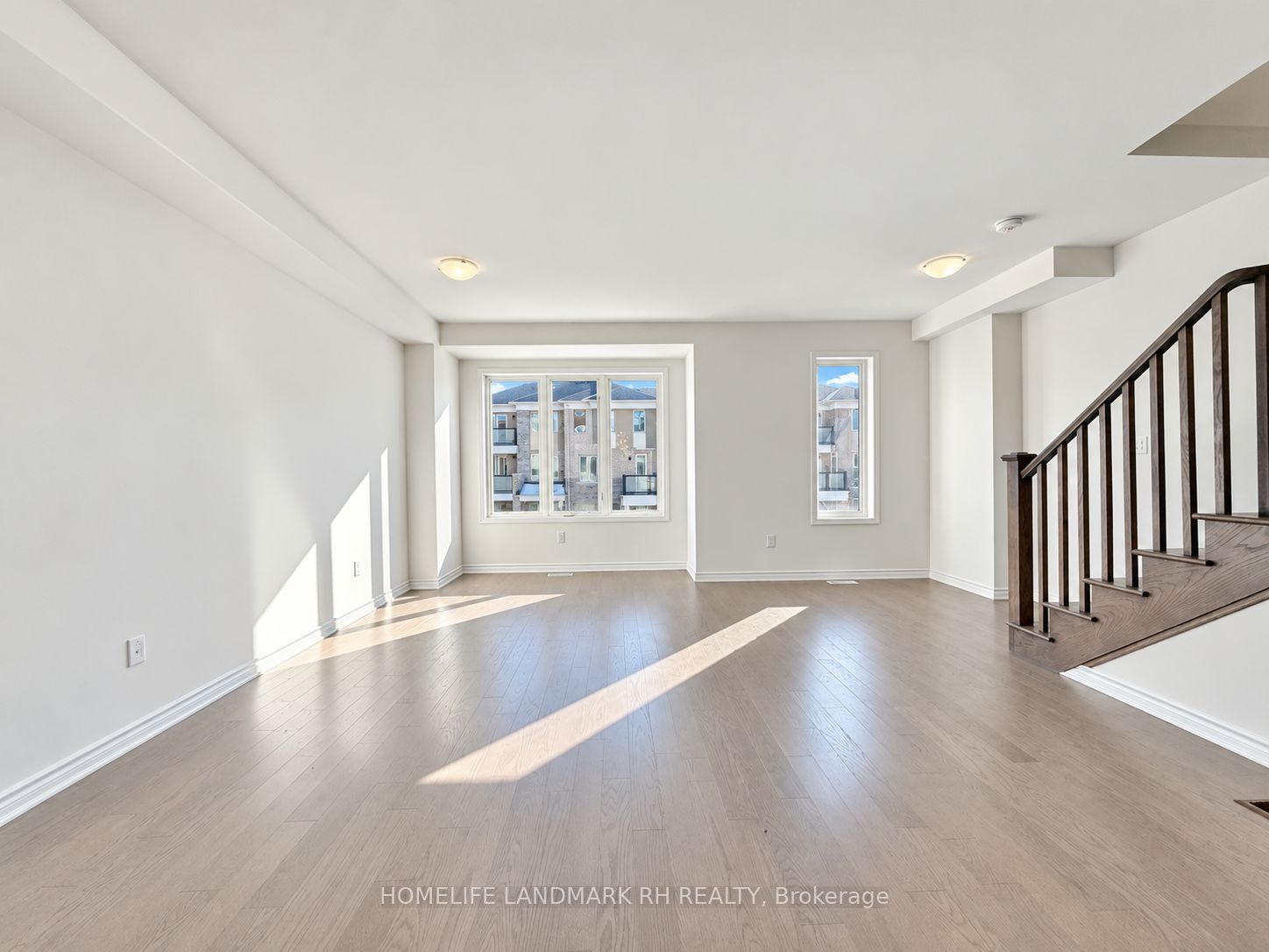 8 Avani Avenue Property Photo 3