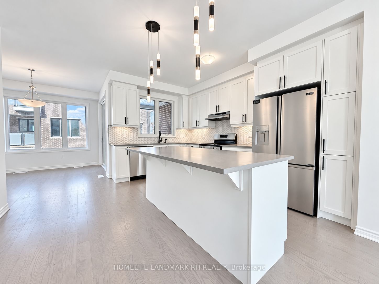 8 Avani Avenue Property Photo 10