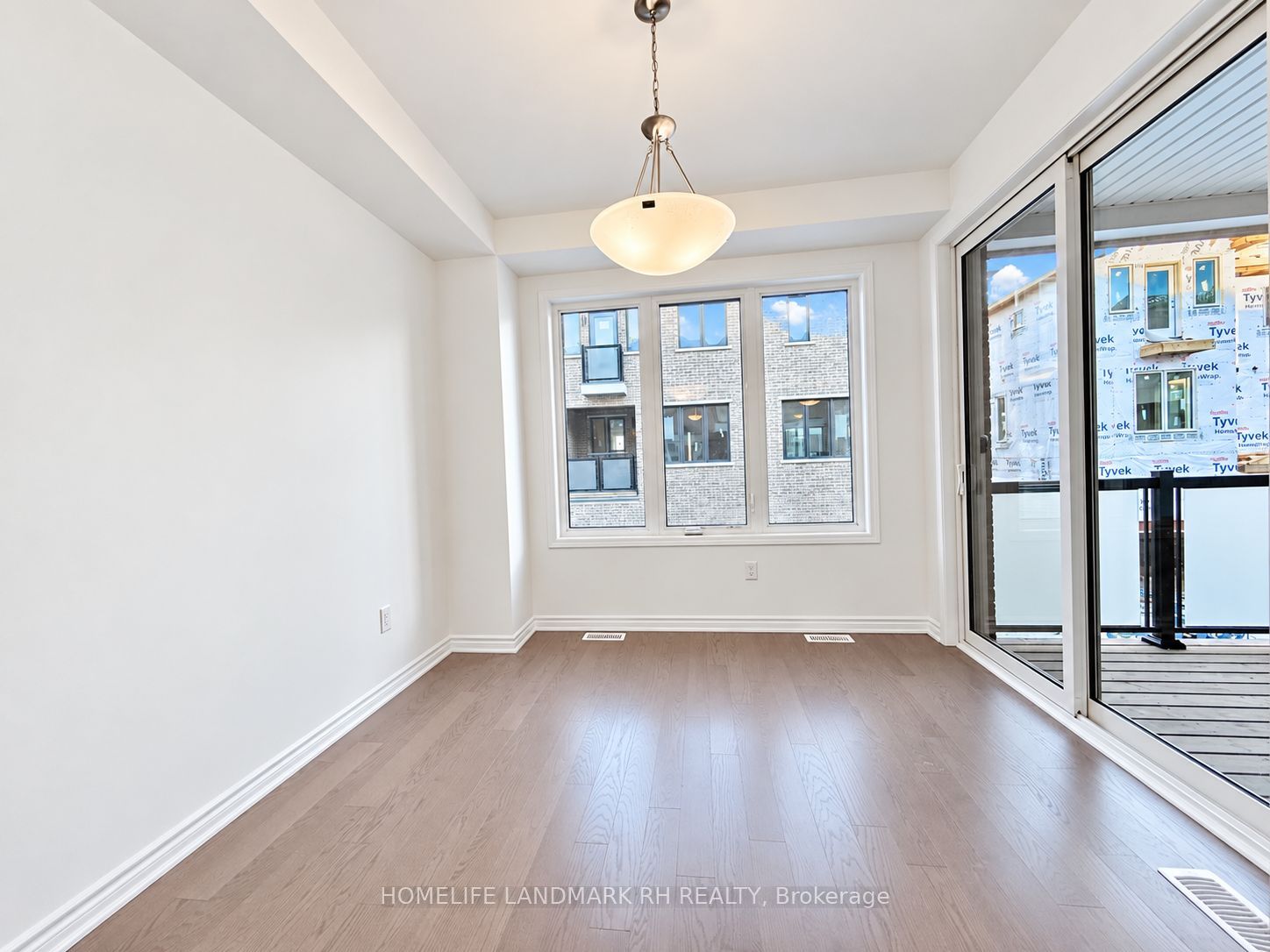 8 Avani Avenue Property Photo 12
