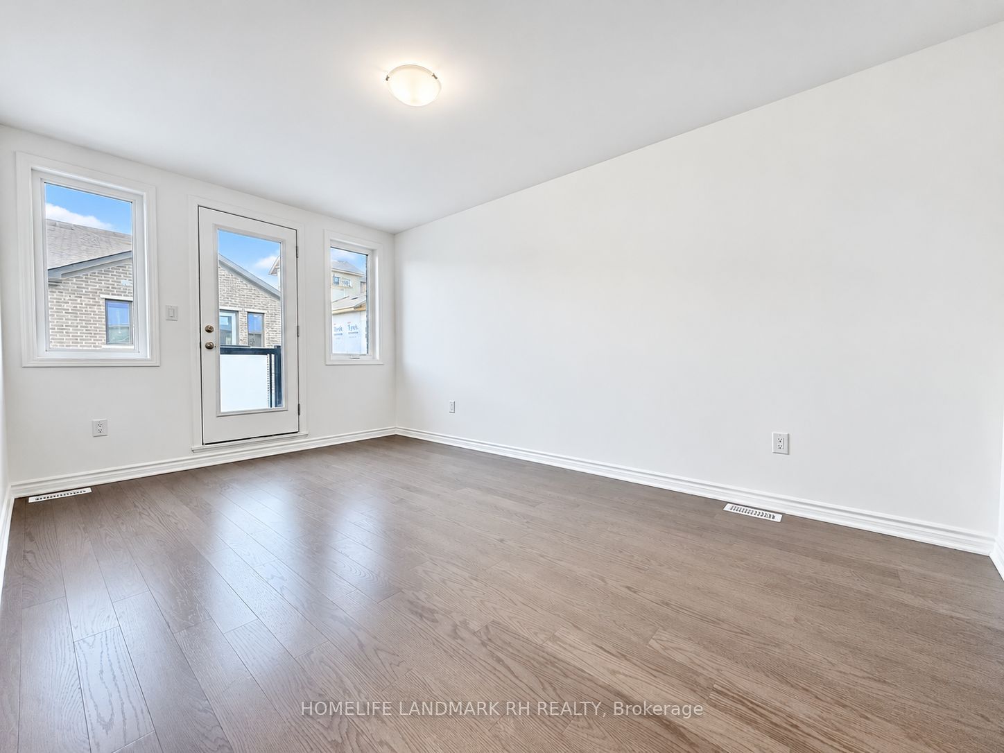 8 Avani Avenue Property Photo 16
