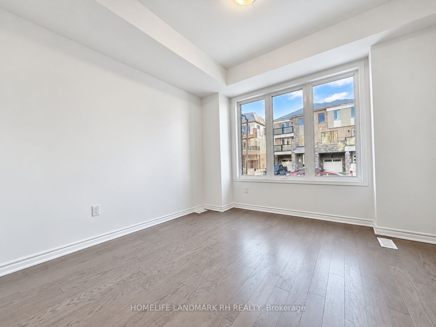 8 Avani Avenue Property Photo 24