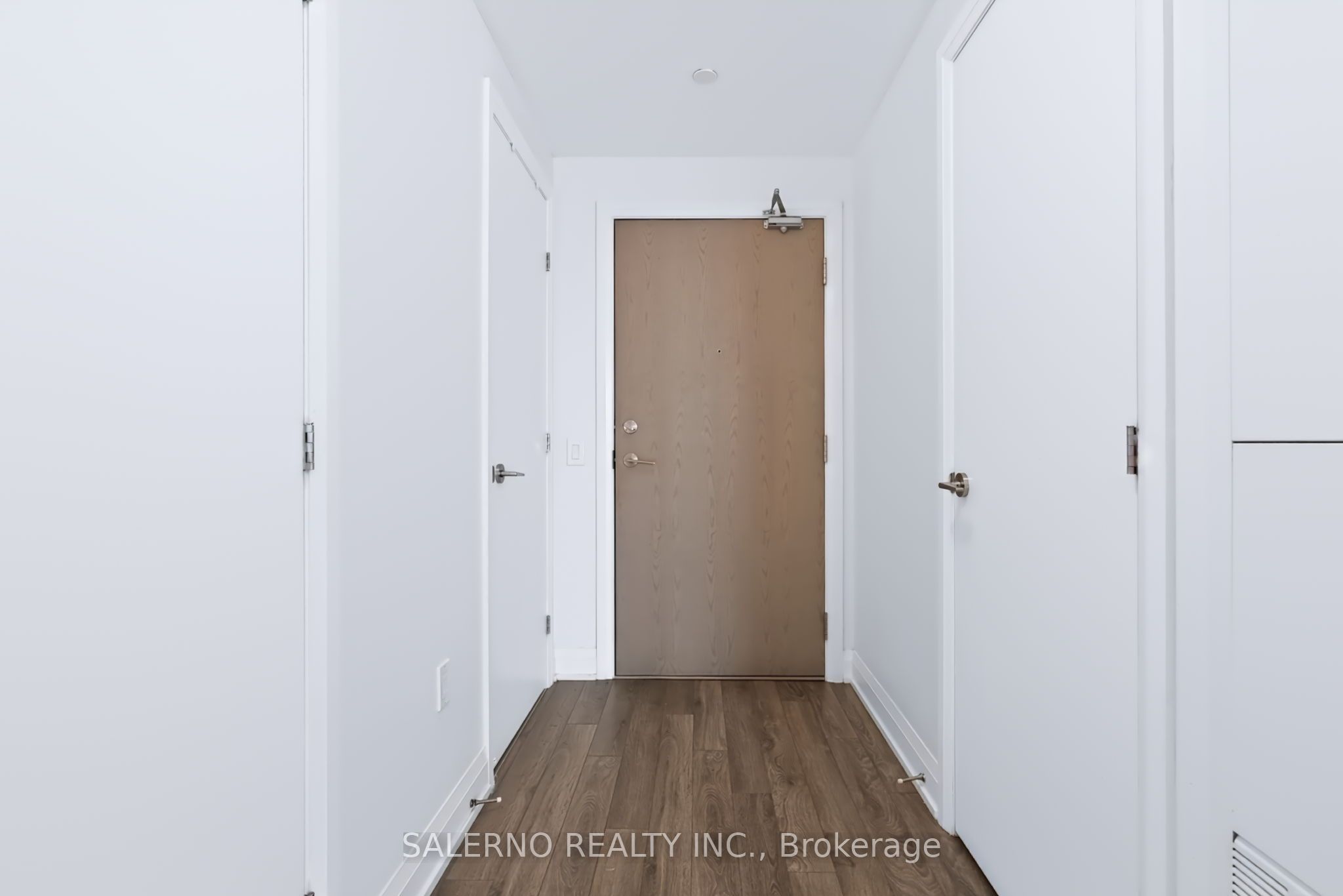 4800 Highway 7 709 Property Photo 8