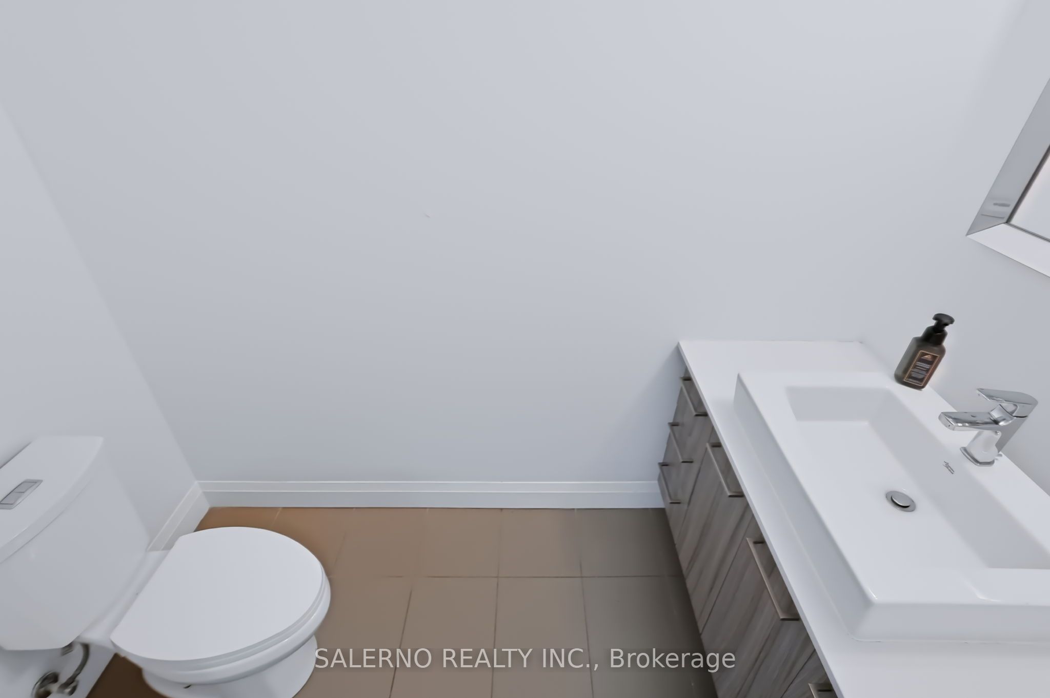 4800 Highway 7 709 Property Photo 11