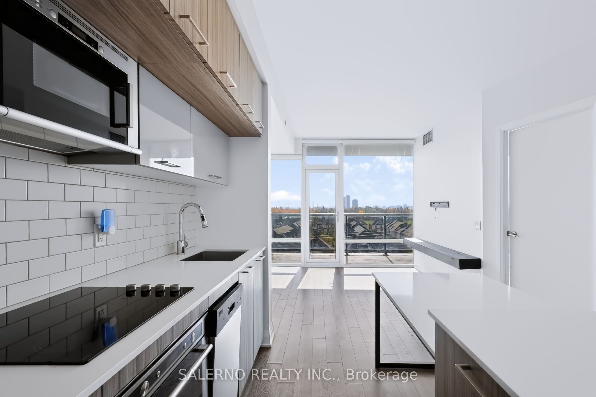 4800 Highway 7 709 Property Photo 16