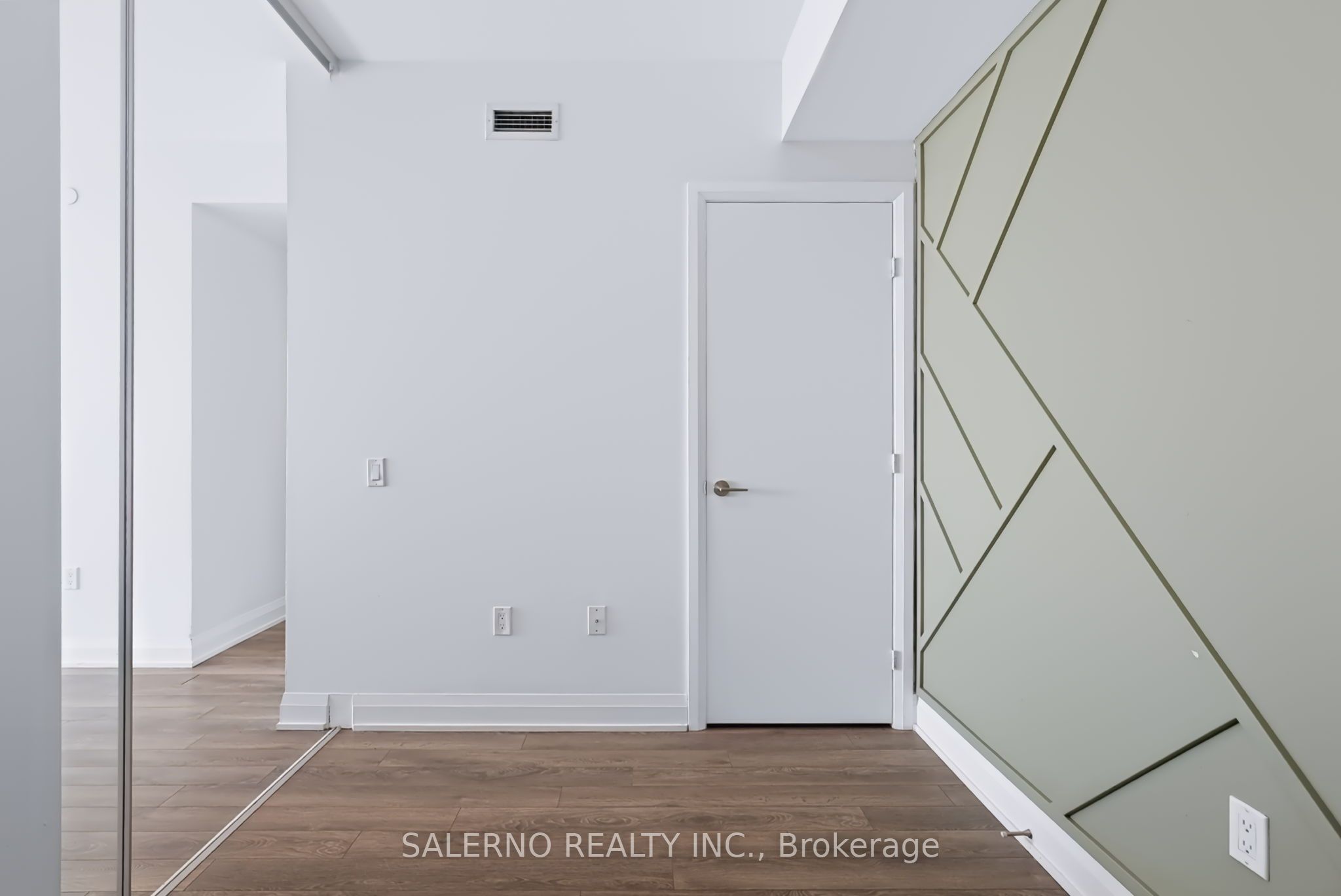 4800 Highway 7 709 Property Photo 19