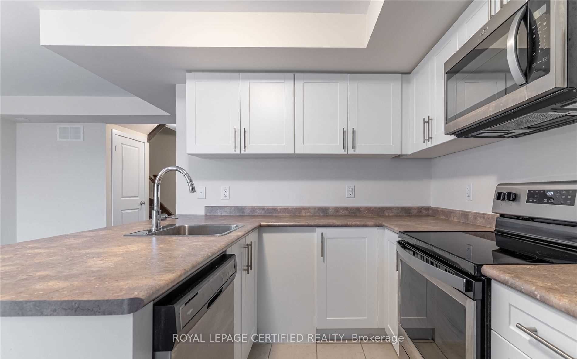 20 Westmeath Lane 2325 Property Photo 7