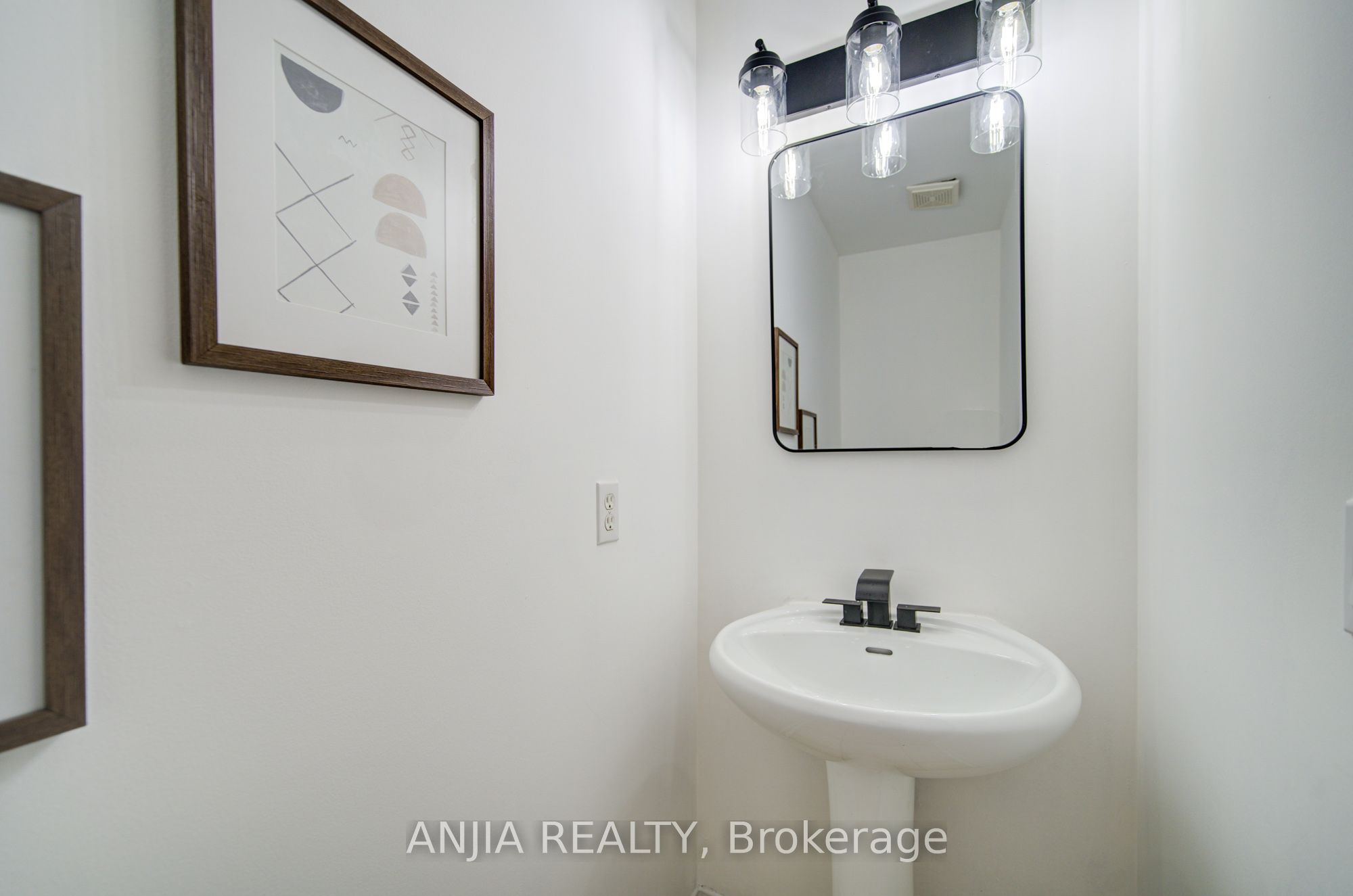 173 Russell Jarvis Drive Property Photo 19