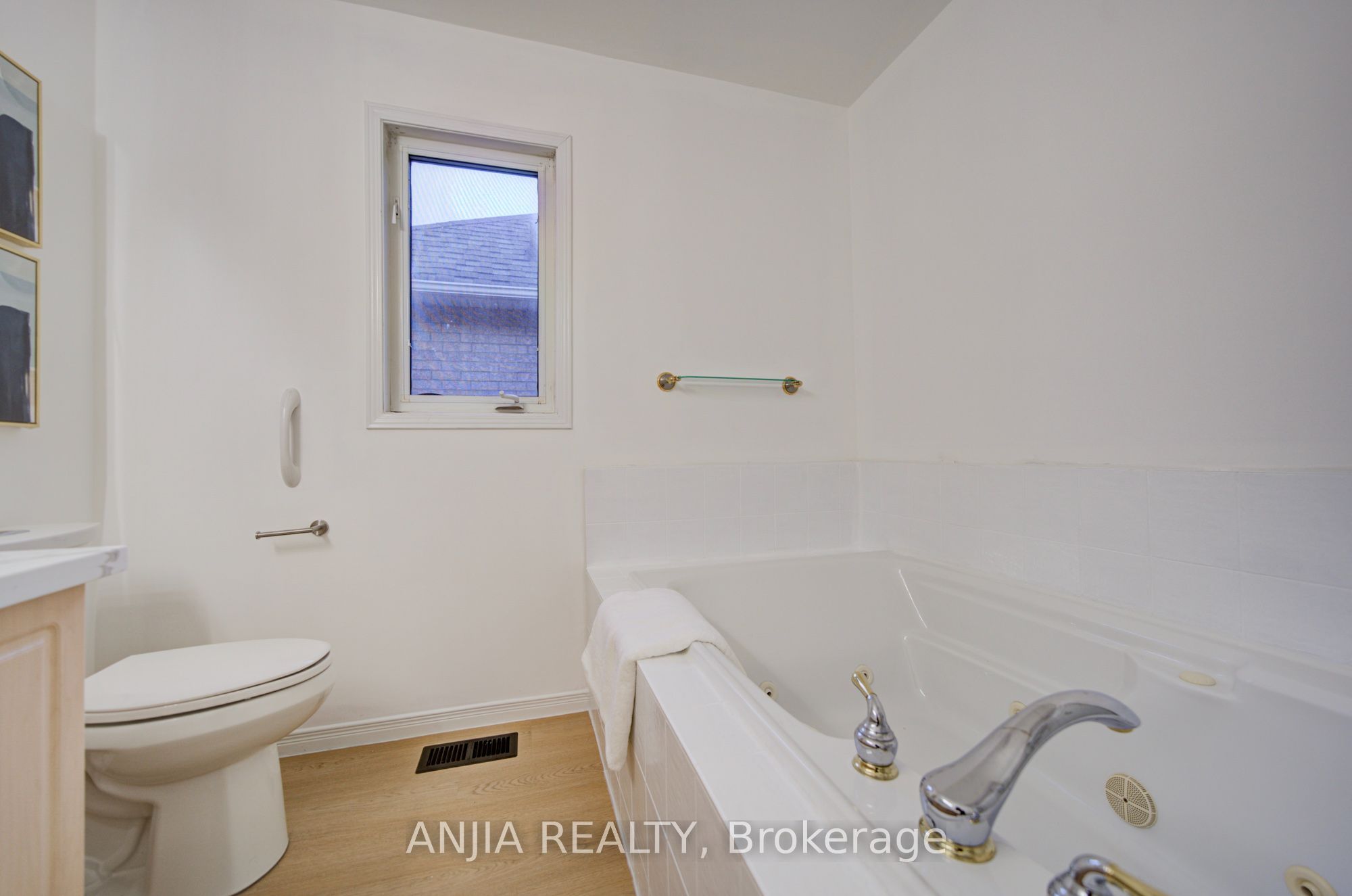 173 Russell Jarvis Drive Property Photo 35