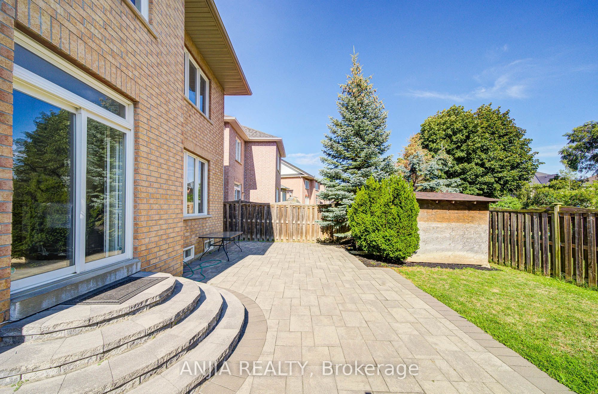 173 Russell Jarvis Drive Property Photo 47