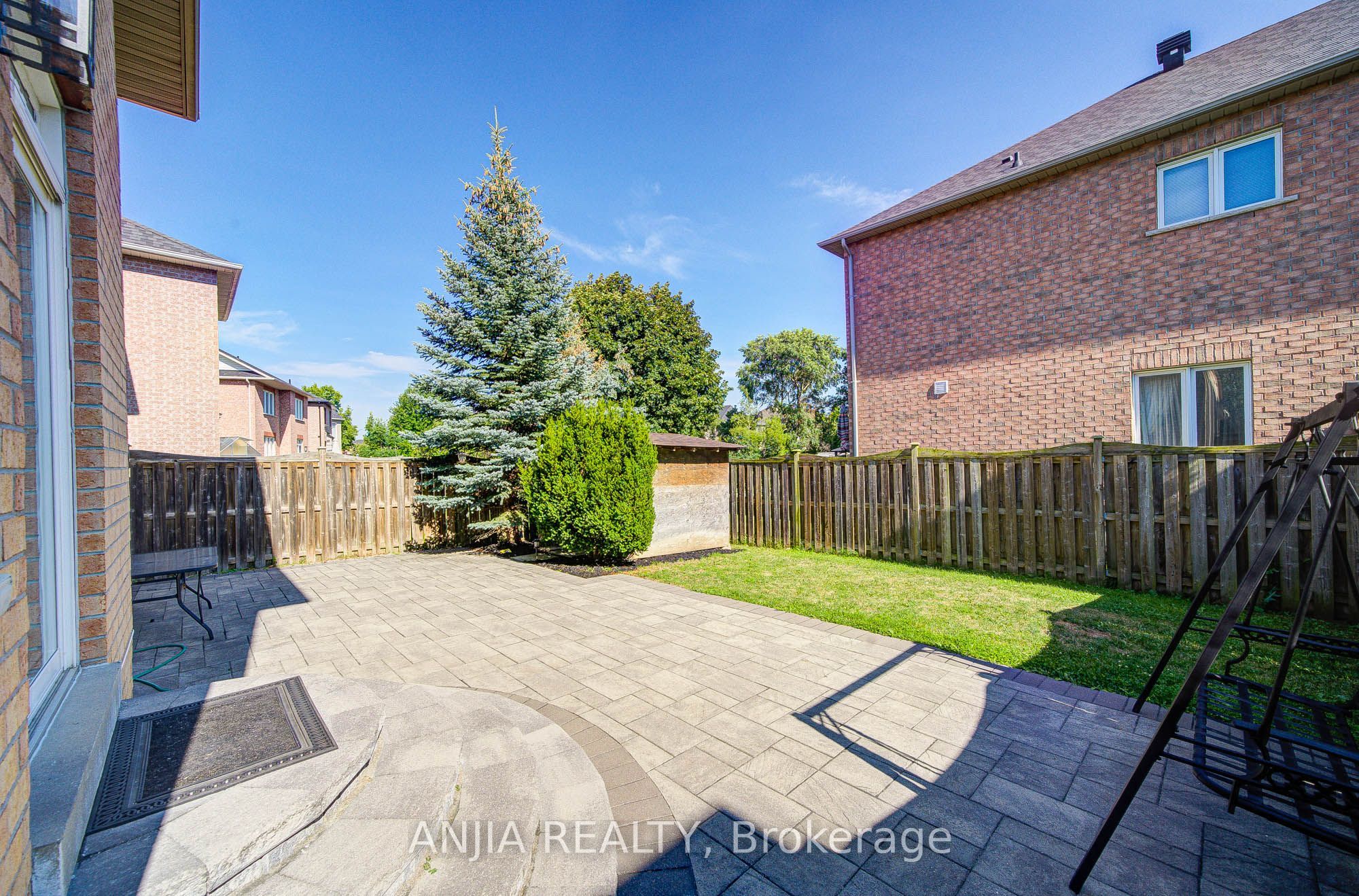 173 Russell Jarvis Drive Property Photo 49