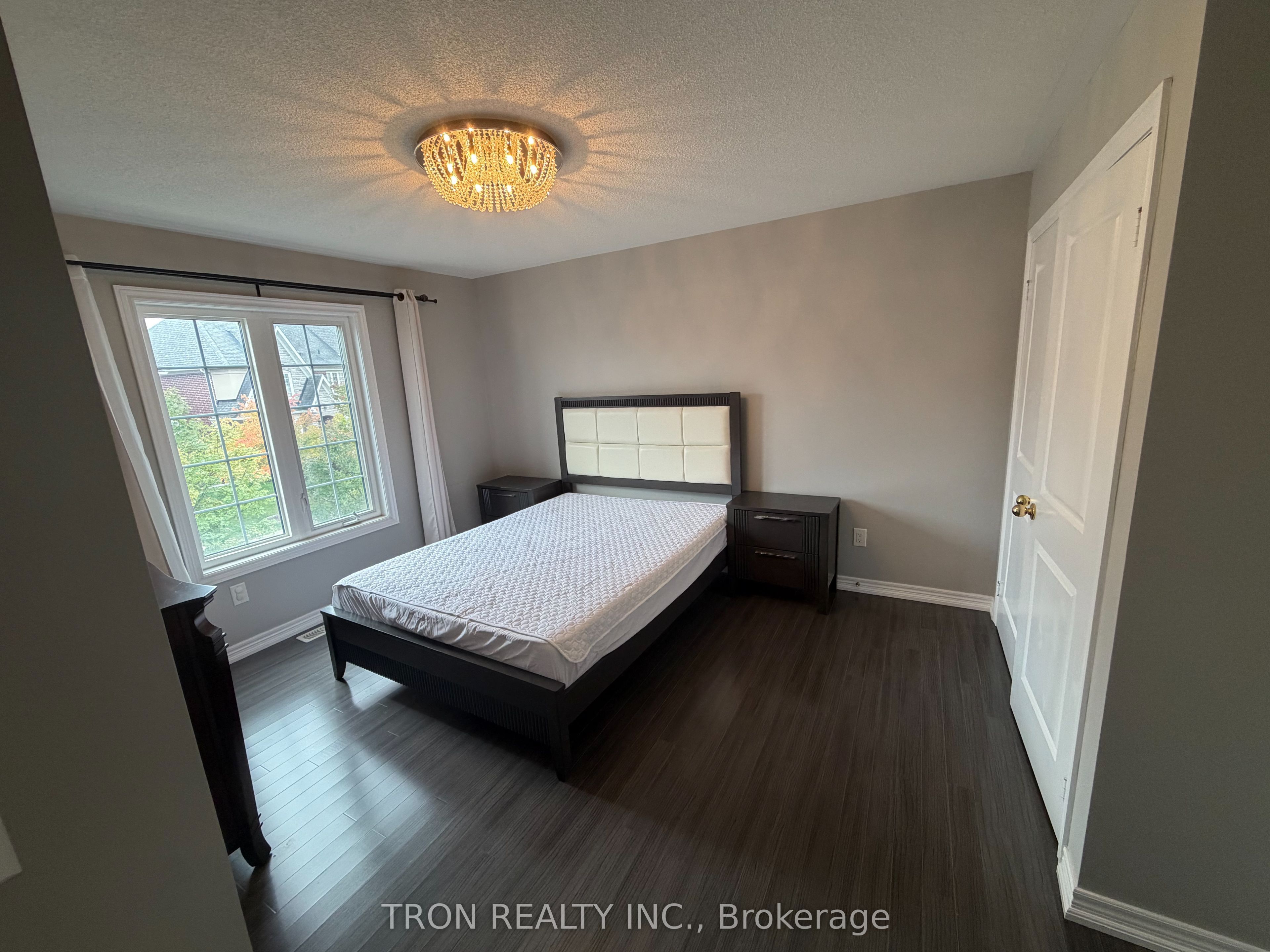 16 Dungannon Drive Property Photo 9