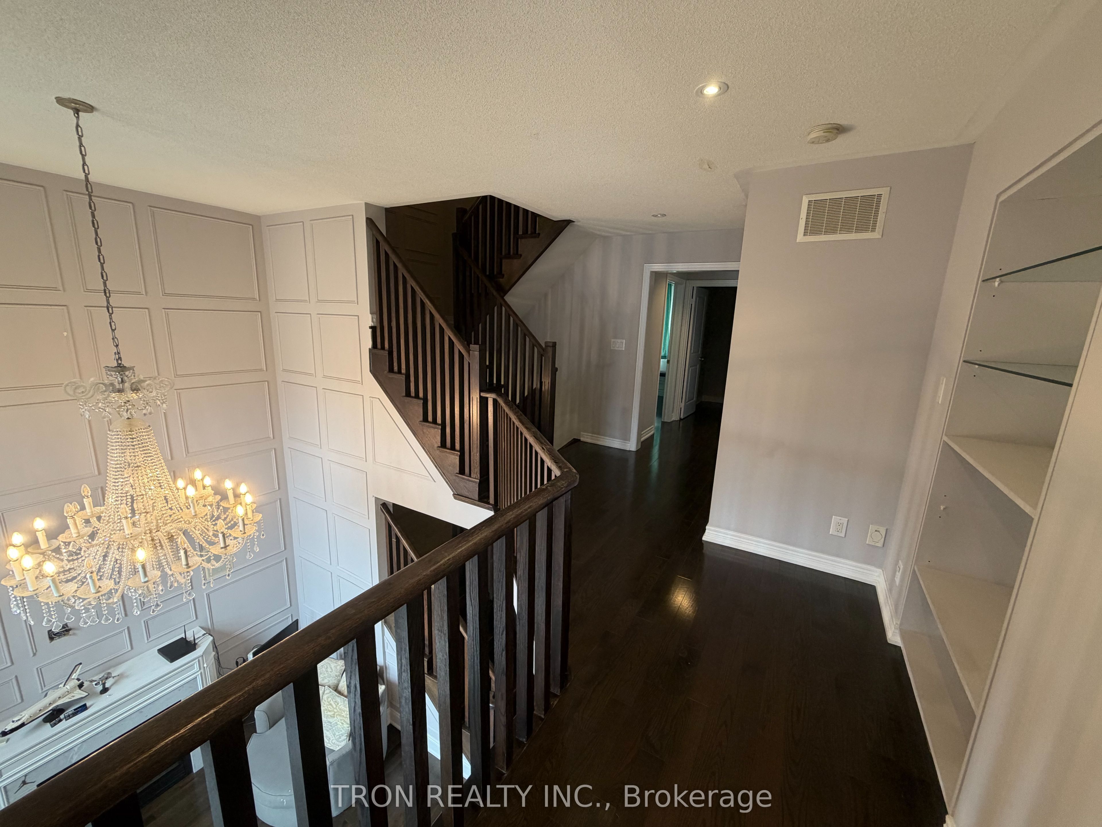 16 Dungannon Drive Property Photo 12
