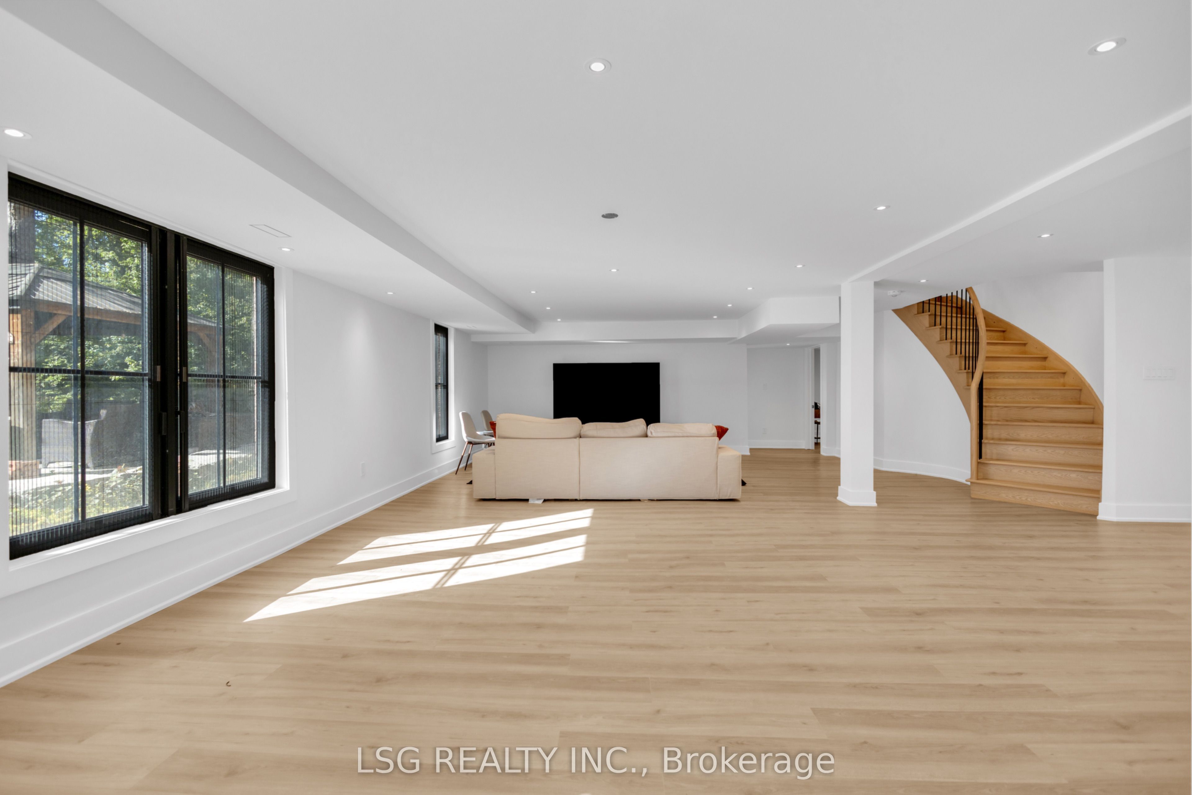 5 Williamson Terrace Basement Property Photo 7